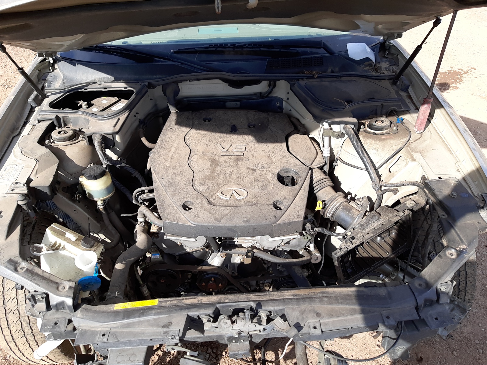 Photo 7 from auction – 2003 INFINITI FX35 with VIN JNRAS08W43X202570