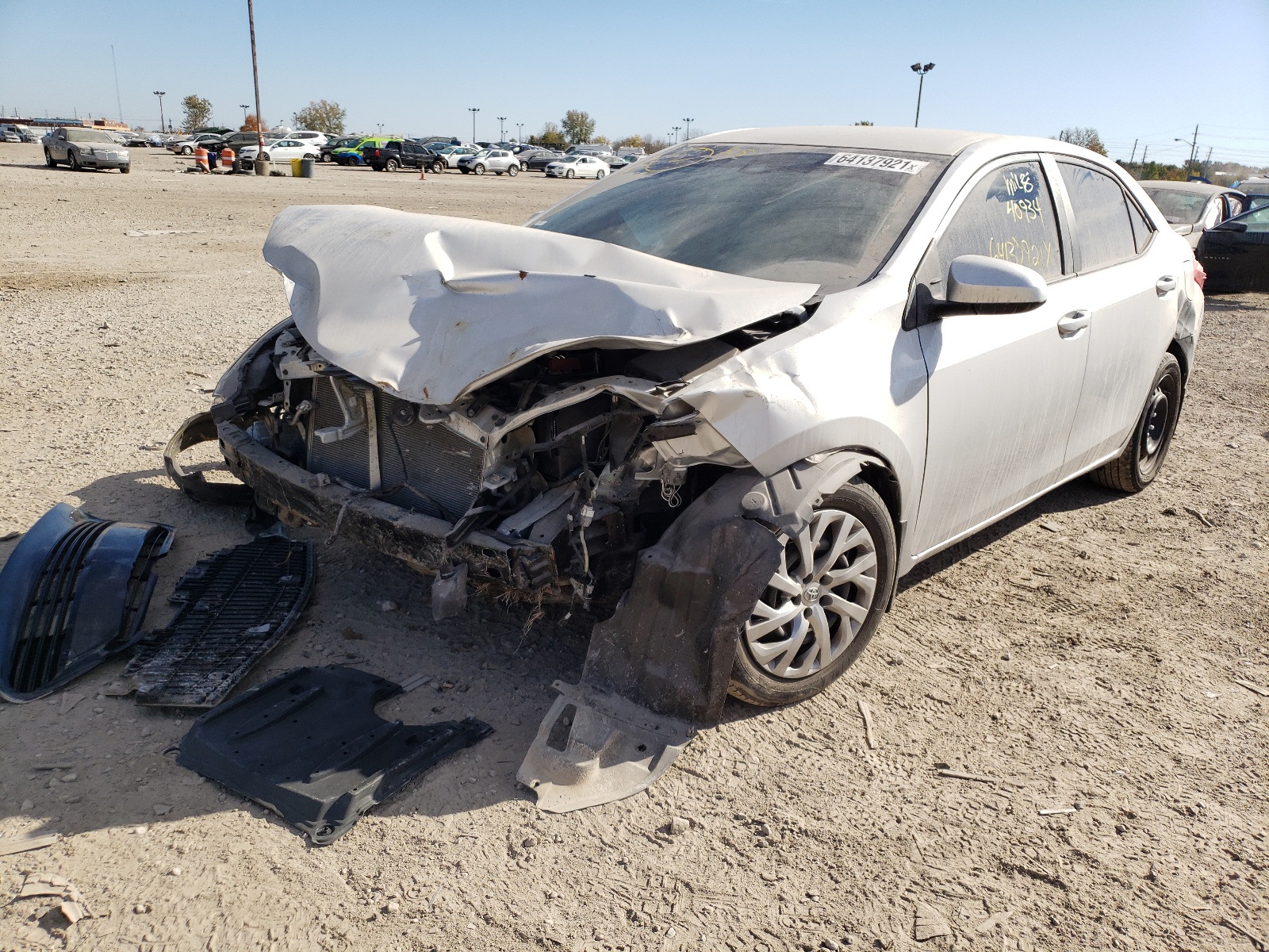 Photo 2 from auction – 2019 TOYOTA COROLLA L with VIN 2T1BURHE4KC171568