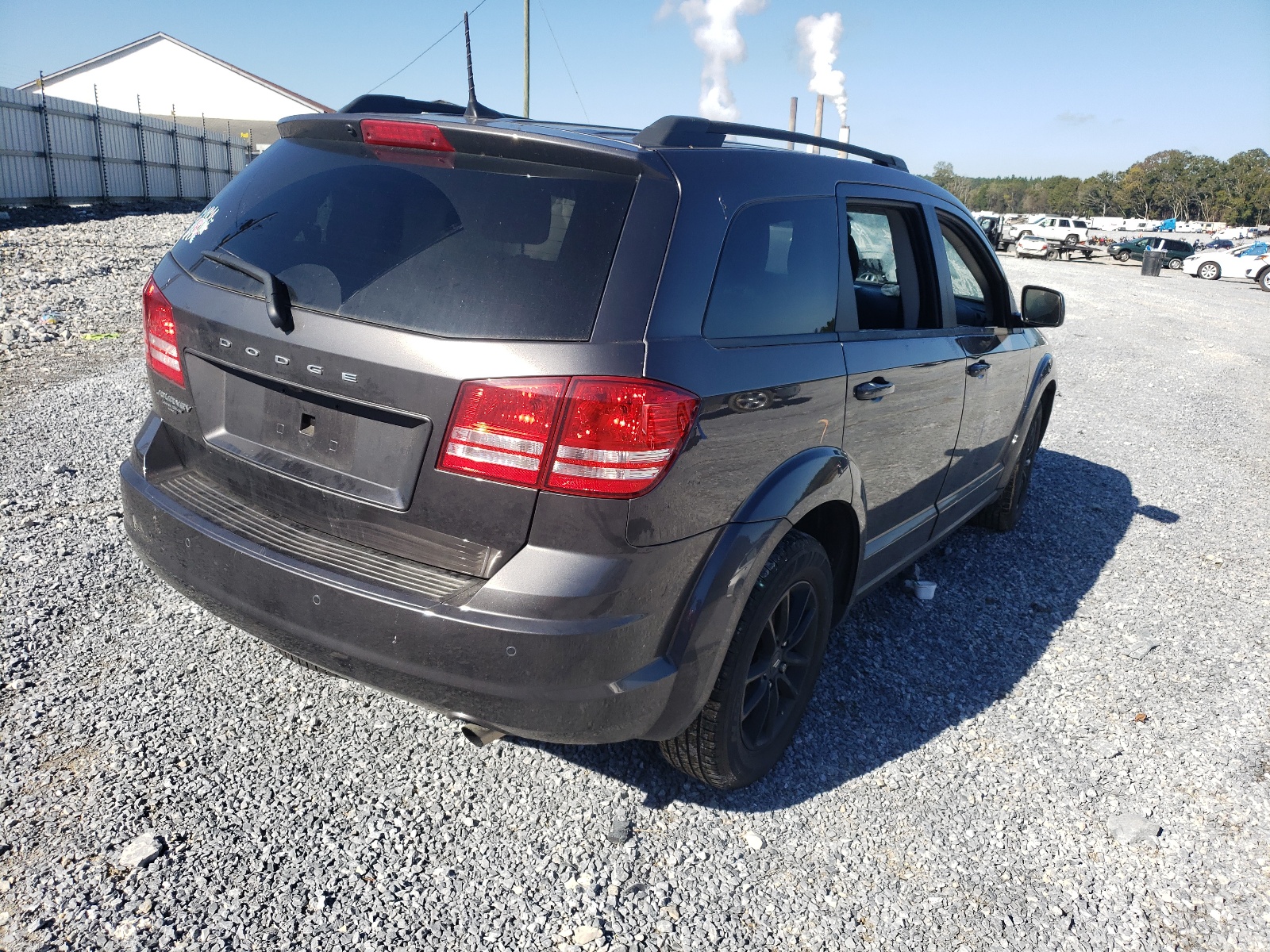 Zdjęcie 4 z aukcji – 2020 DODGE JOURNEY SE z VIN 3C4PDCAB6LT270684