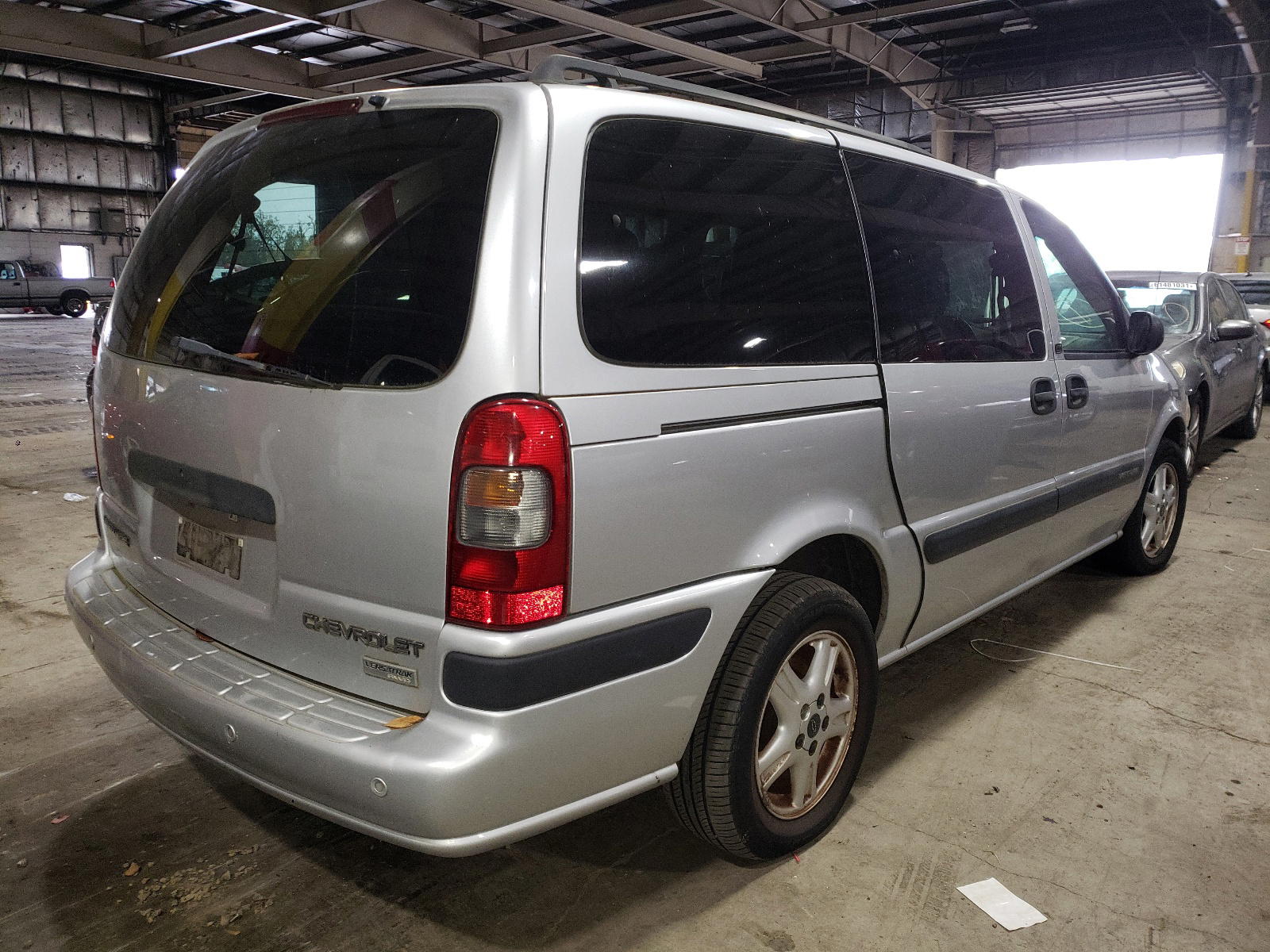 Photo 4 from auction – 2003 CHEVROLET VENTURE with VIN 1GNDV03E33D112323