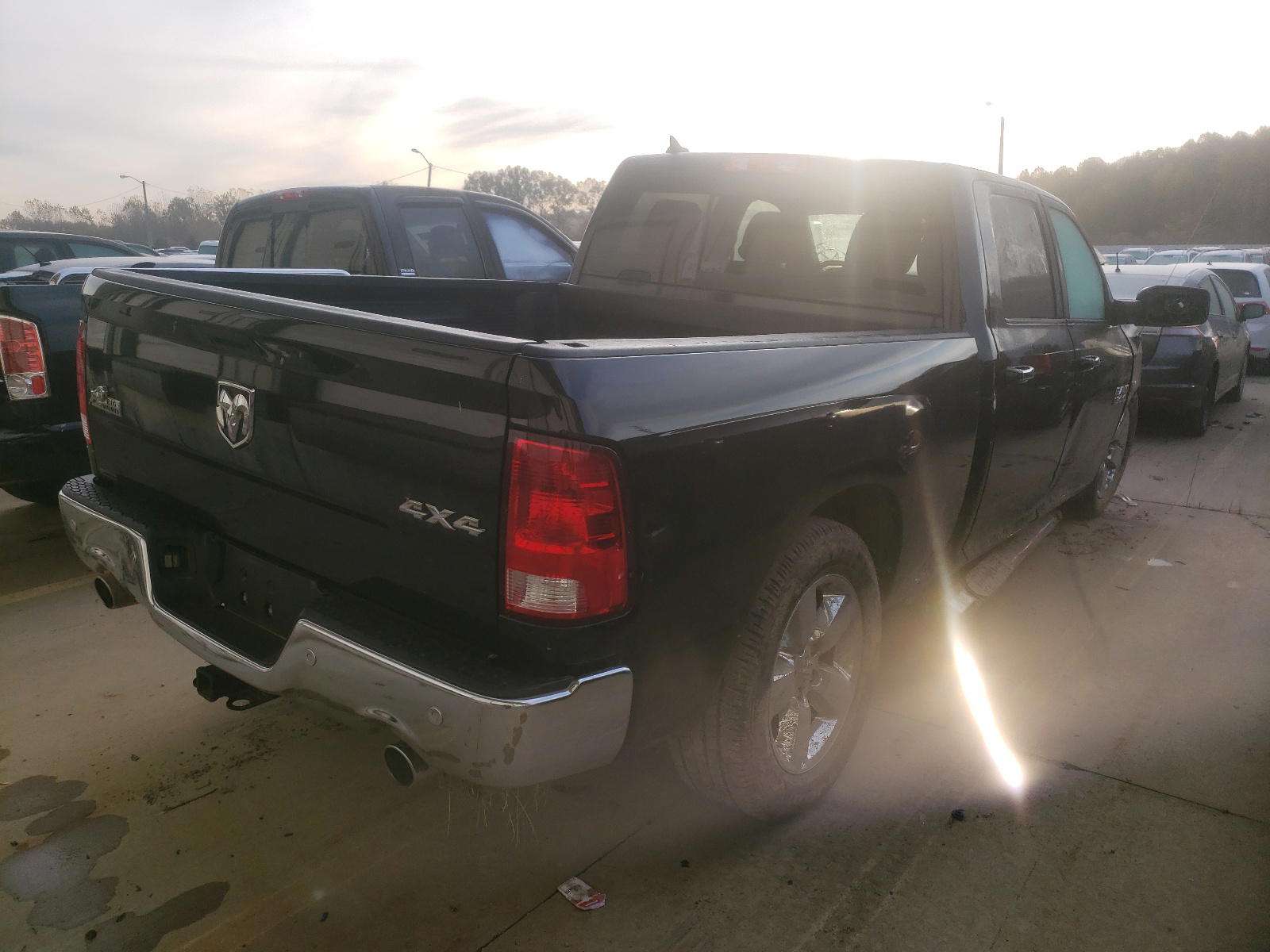 Photo 4 from auction – 2017 RAM 1500 SLT with VIN 1C6RR7TT1HS554229