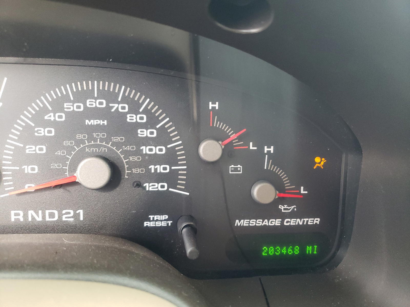 Photo 8 from auction – 2003 FORD EXPEDITION with VIN 1FMFU17L73LB96599