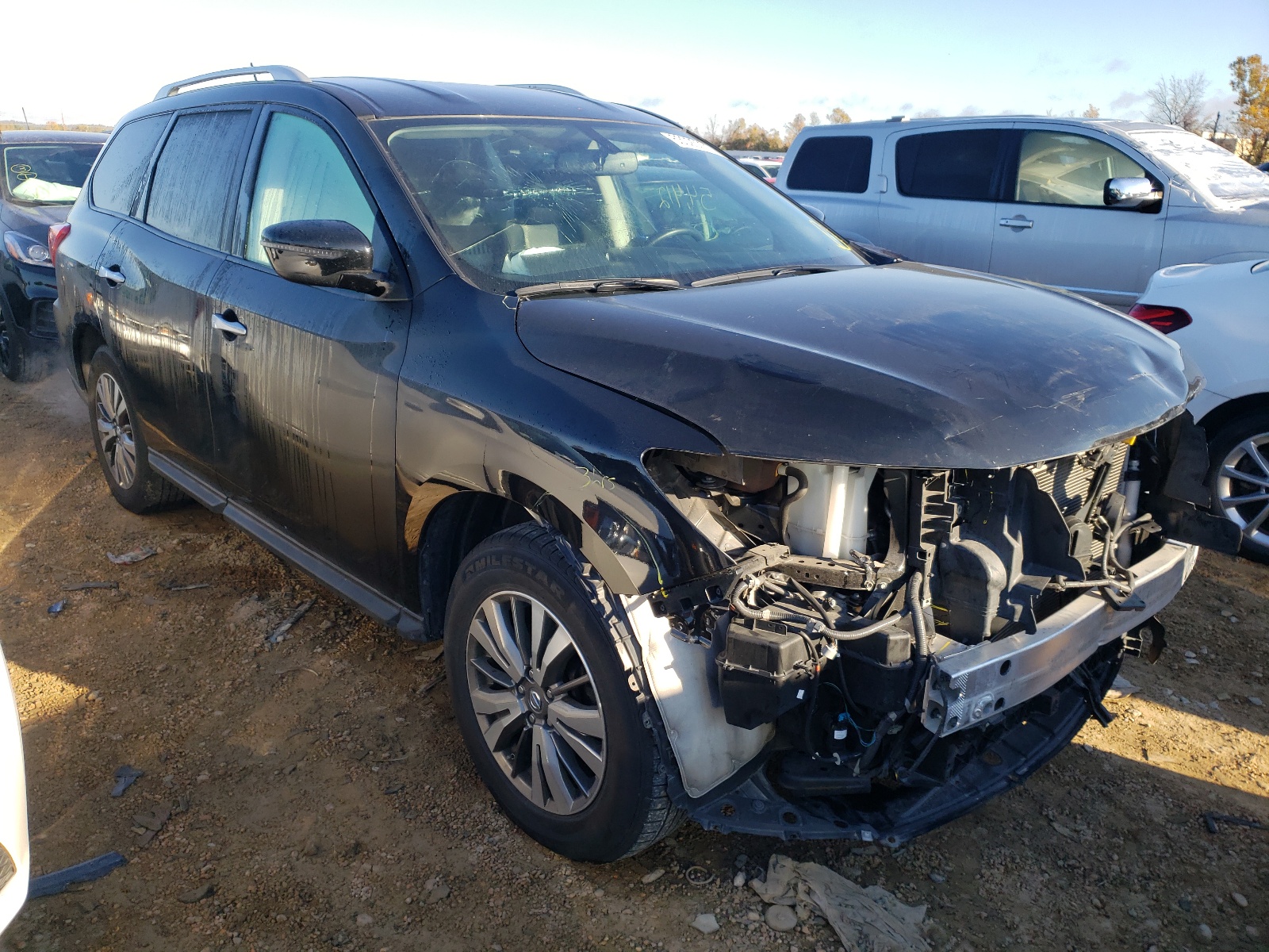 Photo 1 from auction – 2018 NISSAN PATHFINDER with VIN 5N1DR2MM9JC639991