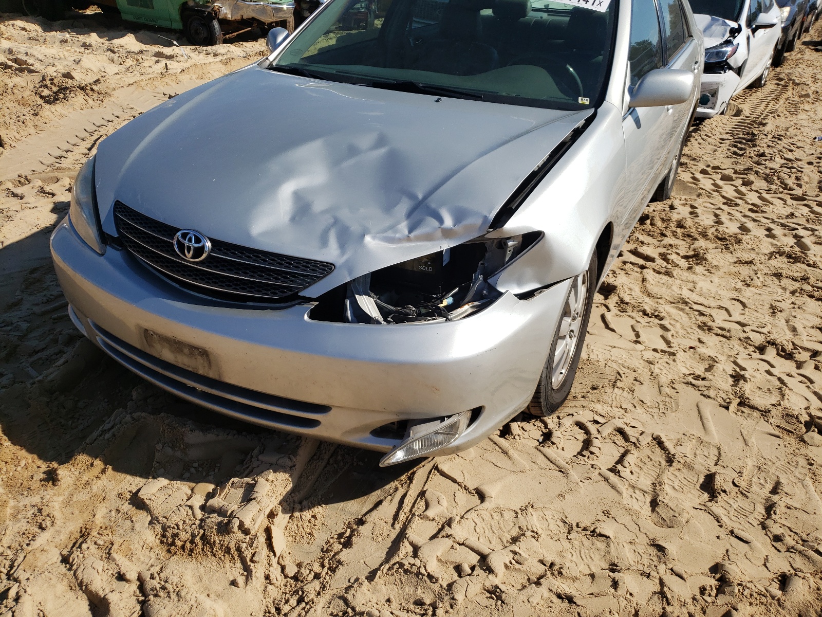 Photo 9 from auction – 2003 TOYOTA CAMRY LE with VIN 4T1BF32K53U554652