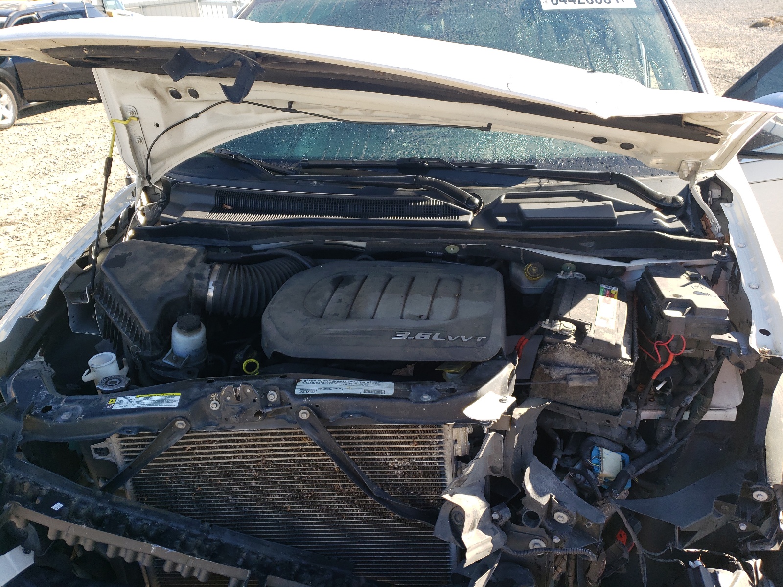 Photo 7 from auction – 2012 CHRYSLER TOWN & COU with VIN 2C4RC1CG2CR361642