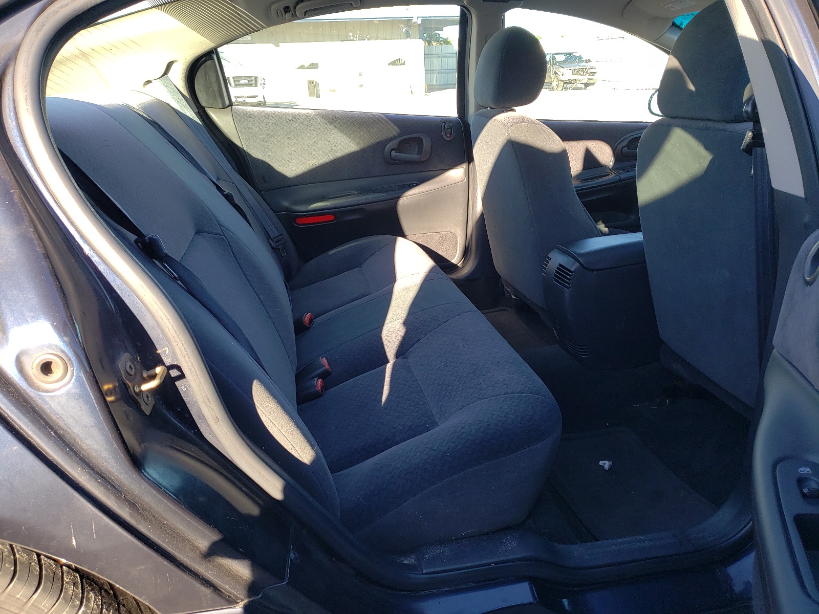 Photo 6 from auction – 2001 DODGE INTREPID S with VIN 2B3HD46R41H606002