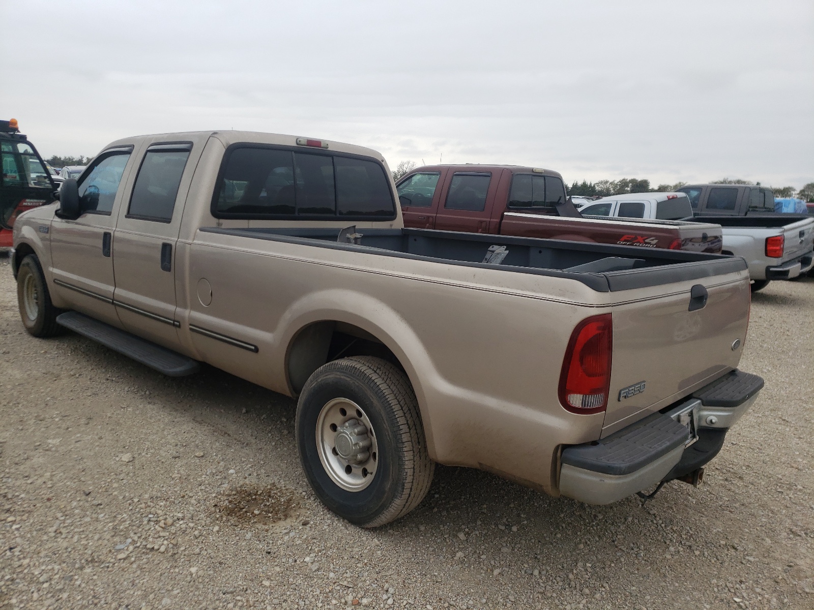 Photo 3 from auction – 1999 FORD F350 with VIN 1FTSW30F2XEA58153
