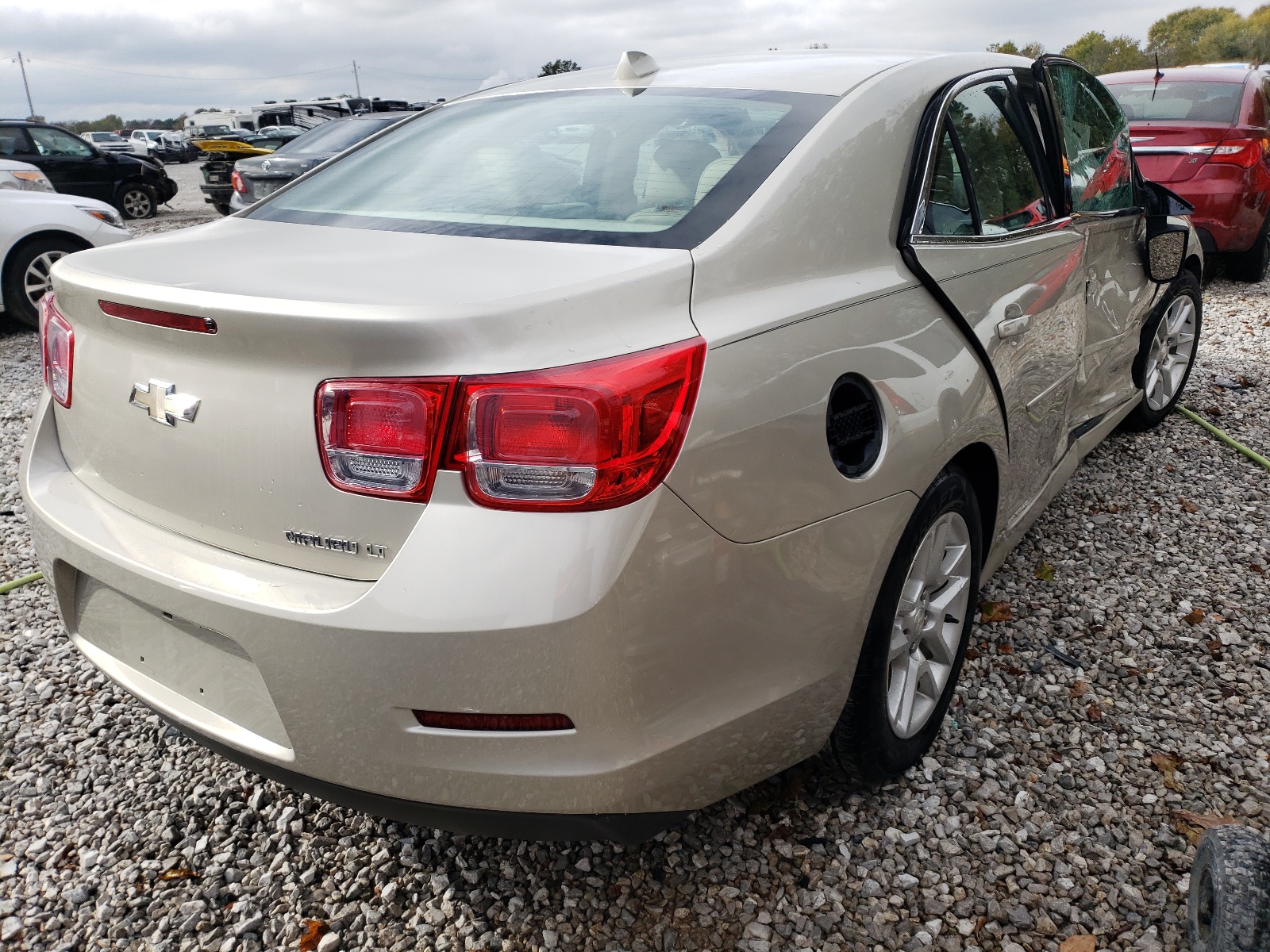 Photo 4 from auction – 2013 CHEVROLET MALIBU 1LT with VIN 1G11C5SA4DF160571