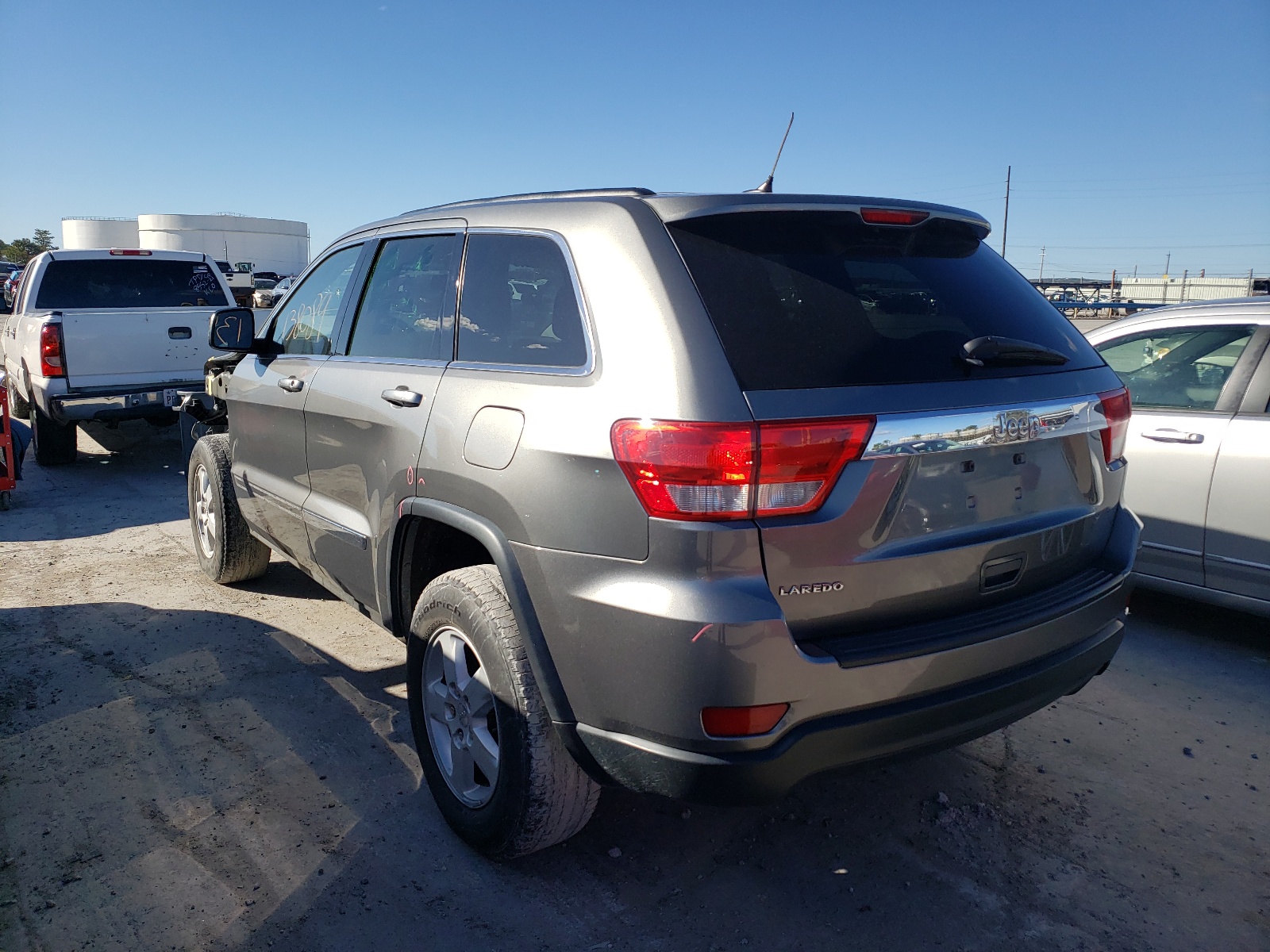 Photo 3 from auction – 2012 JEEP GRAND CHER with VIN 1C4RJEAG9CC227798