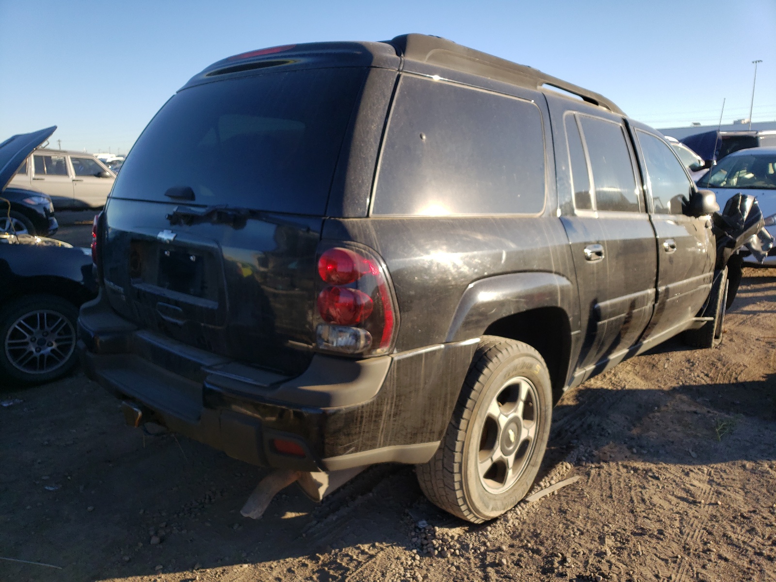 Photo 4 from auction – 2005 CHEVROLET TRAILBLAZE with VIN 1GNET16S456192837