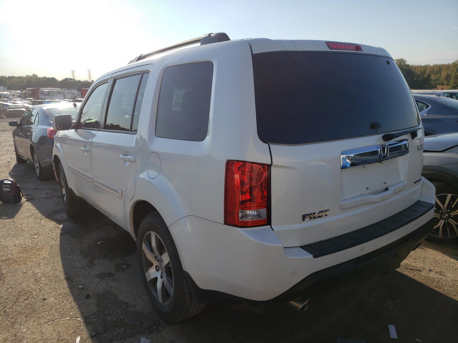 Photo 3 from auction – 2012 HONDA PILOT TOUR with VIN 5FNYF3H92CB042911