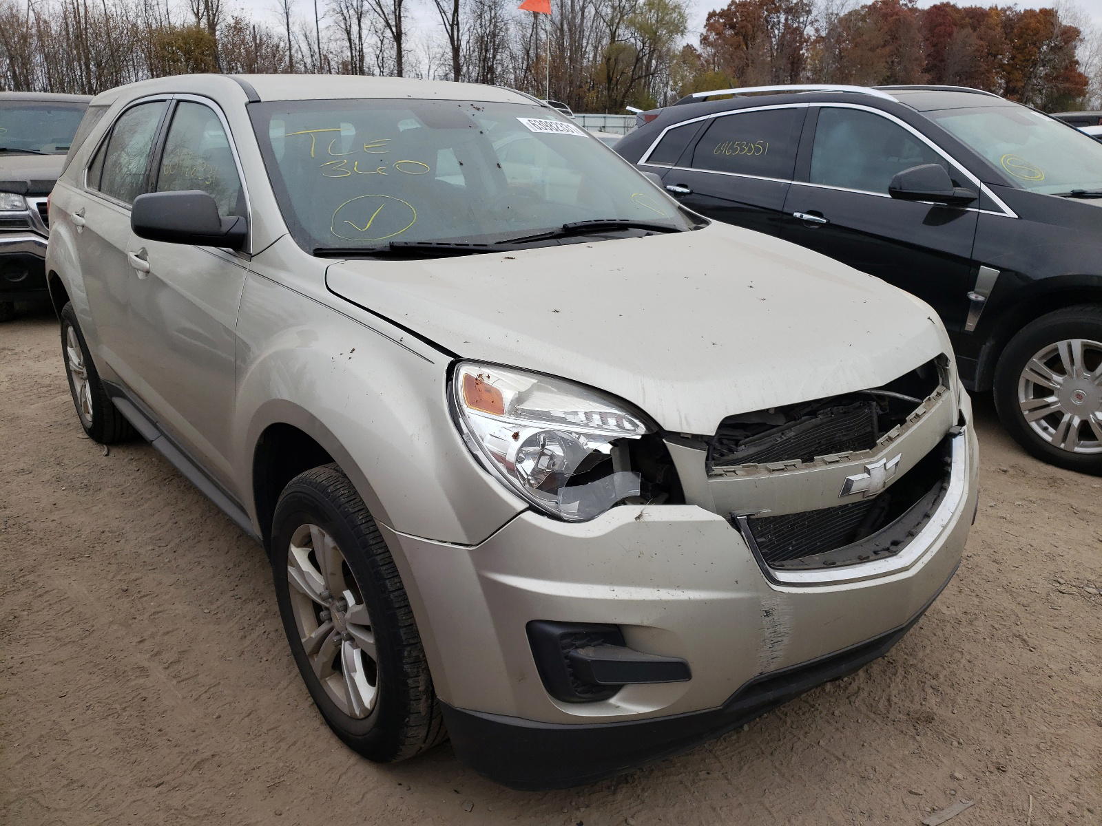 CHEVROLET EQUINOX LS 2014 with VIN 2GNALAEK0E6239498 - Photo from auction