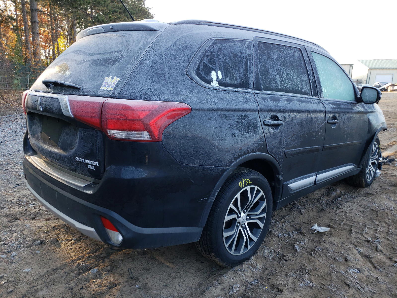 Photo 4 from auction – 2016 MITSUBISHI OUTLANDER with VIN JA4AZ3A36GZ002243