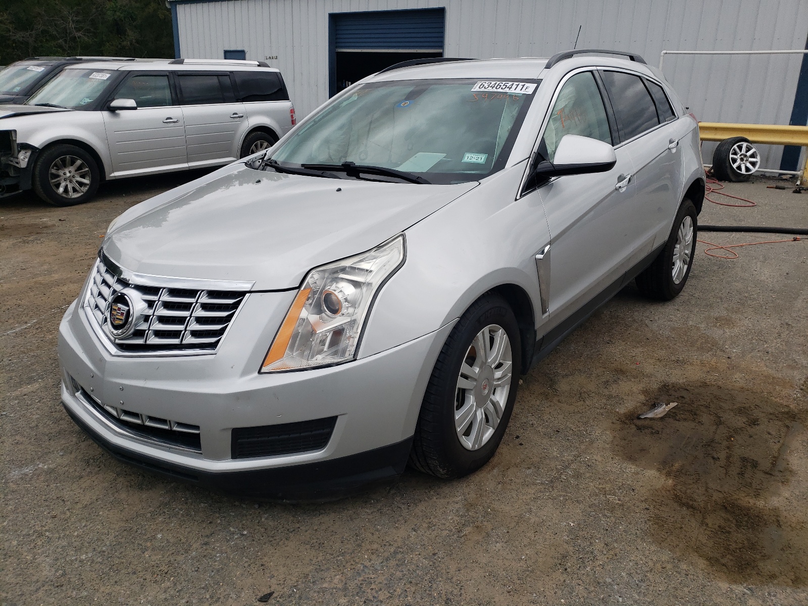 Photo 2 from auction – 2015 CADILLAC SRX with VIN 3GYFNAE3XFS597996