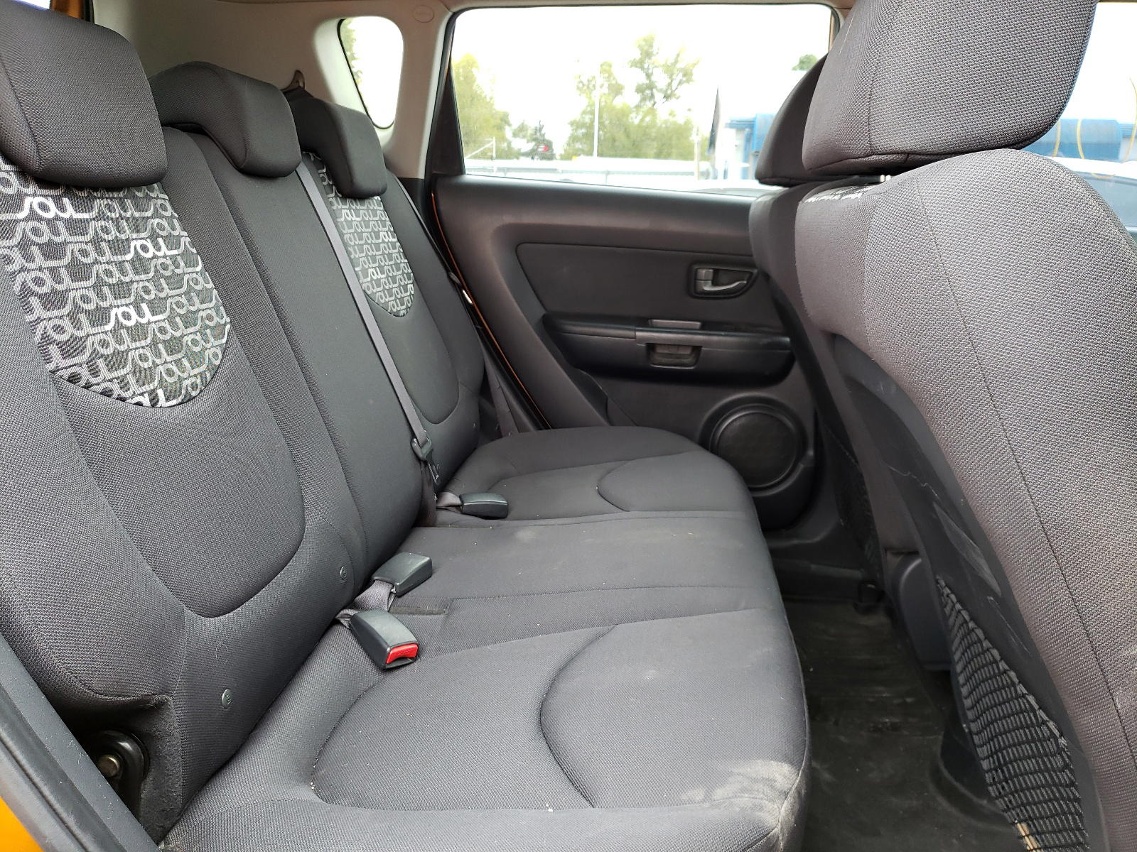 Photo 6 from auction – 2010 KIA SOUL + with VIN KNDJT2A26A7108879