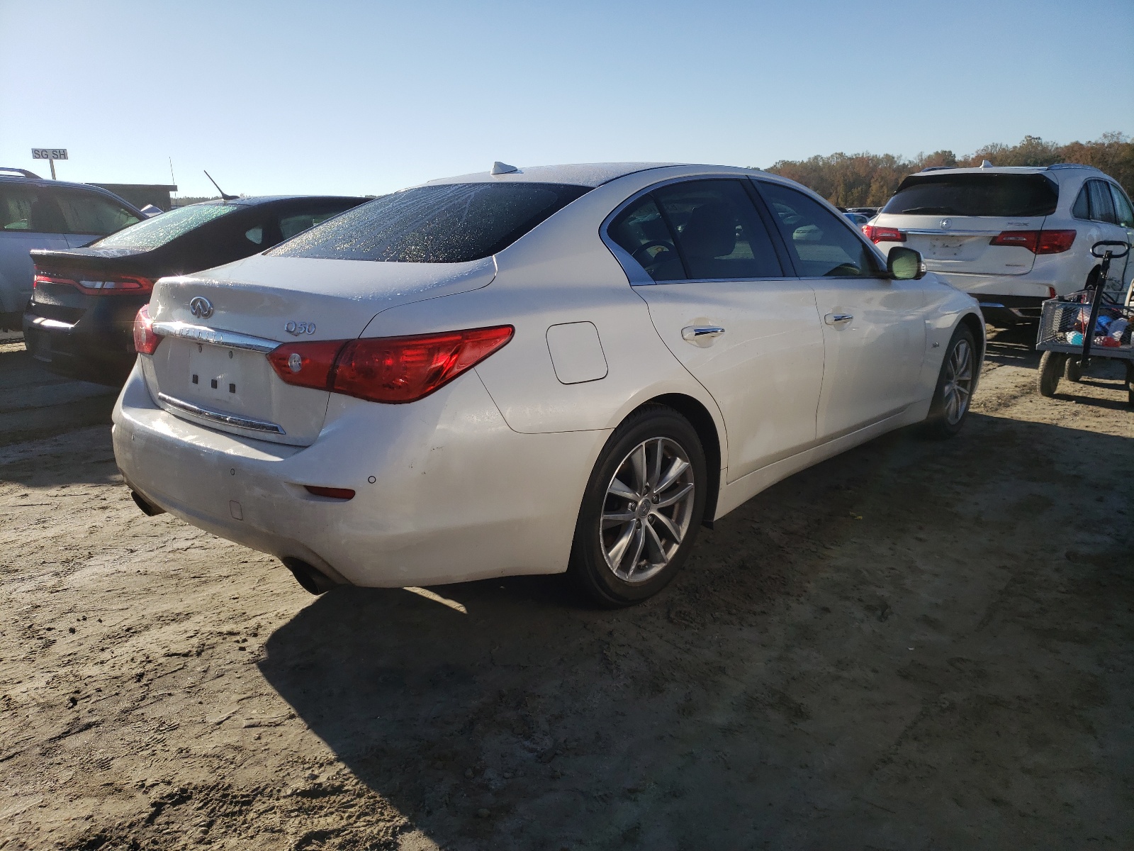 Photo 4 from auction – 2016 INFINITI Q50 PREMIU with VIN JN1EV7AP1GM301121