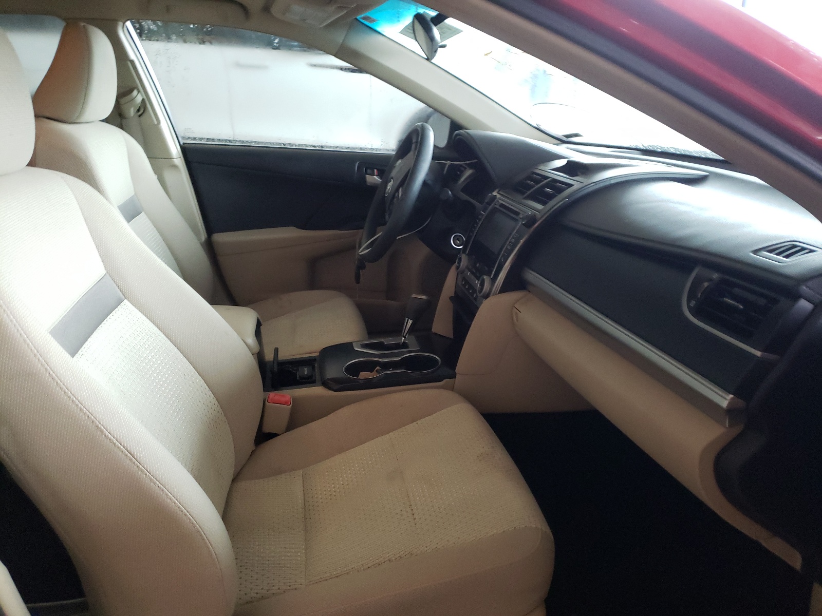 Photo 5 from auction – 2014 TOYOTA CAMRY L with VIN 4T1BF1FK9EU811670