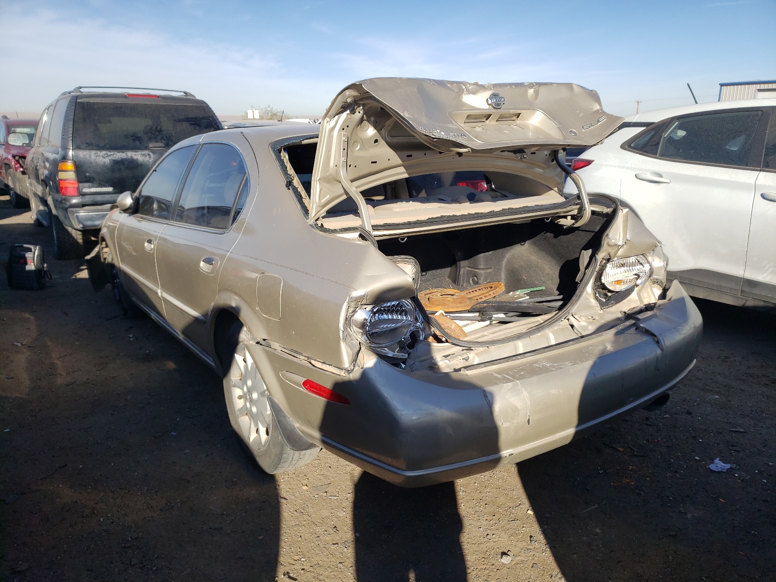 Photo 3 from auction – 2001 NISSAN MAXIMA GXE with VIN JN1CA31D91T810744