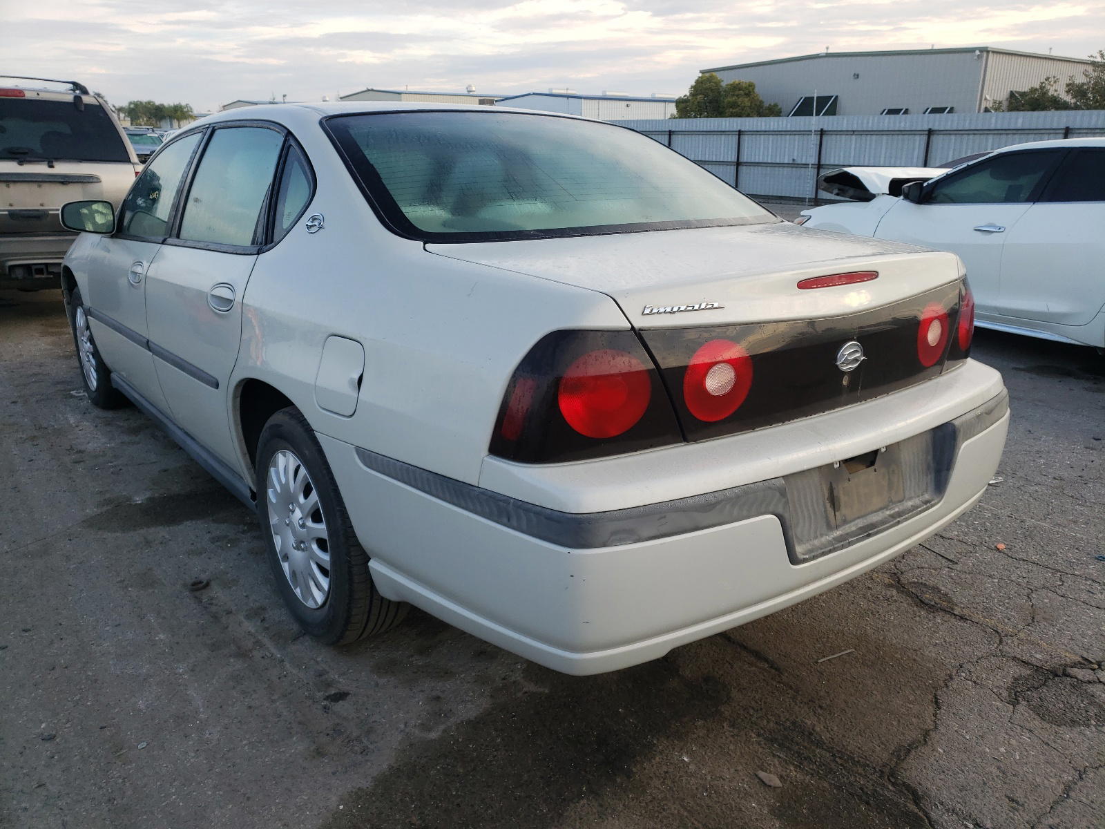 Photo 3 from auction – 2004 CHEVROLET IMPALA with VIN 2G1WF52E949265941