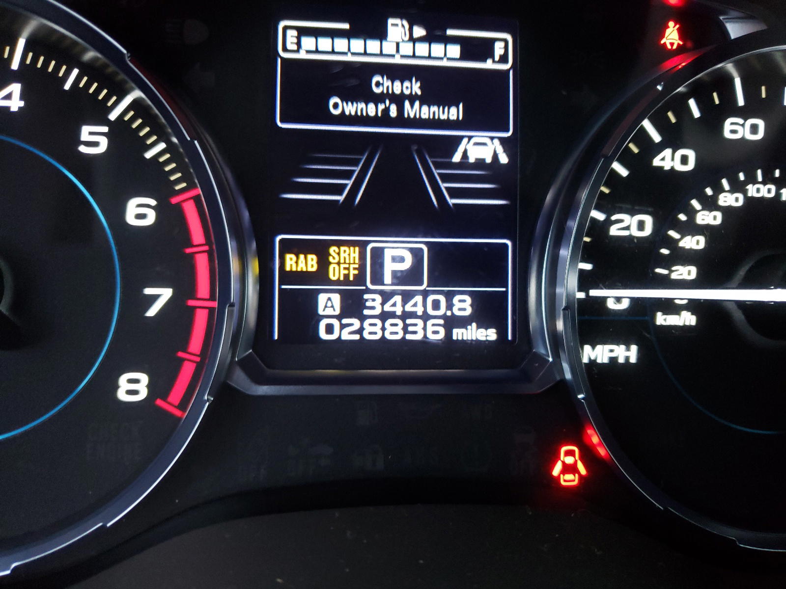 Photo 8 from auction – 2018 SUBARU FORESTER 2 with VIN JF2SJARCXJH475720