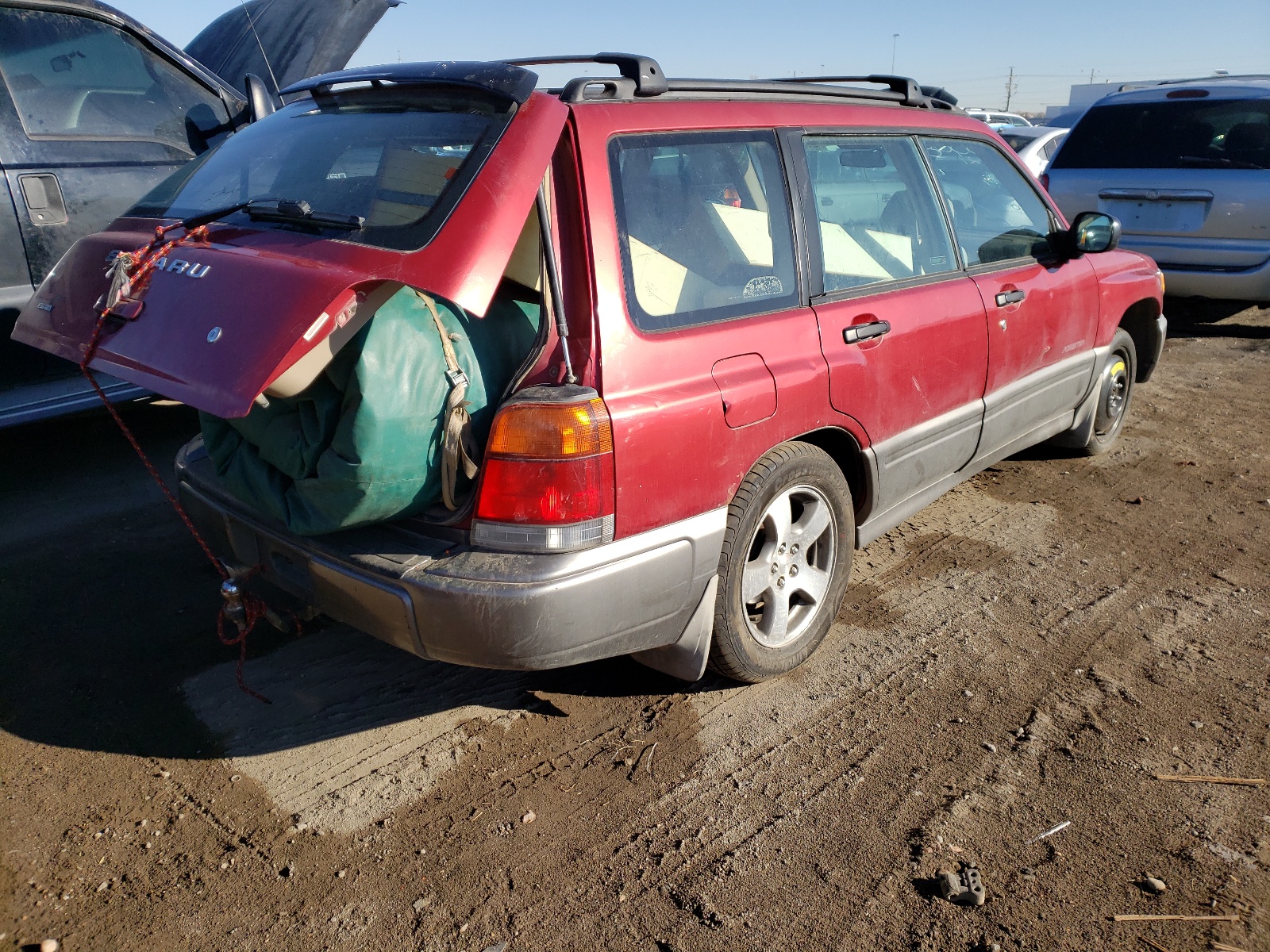 Photo 4 from auction – 1999 SUBARU FORESTER S with VIN JF1SF6552XG748609