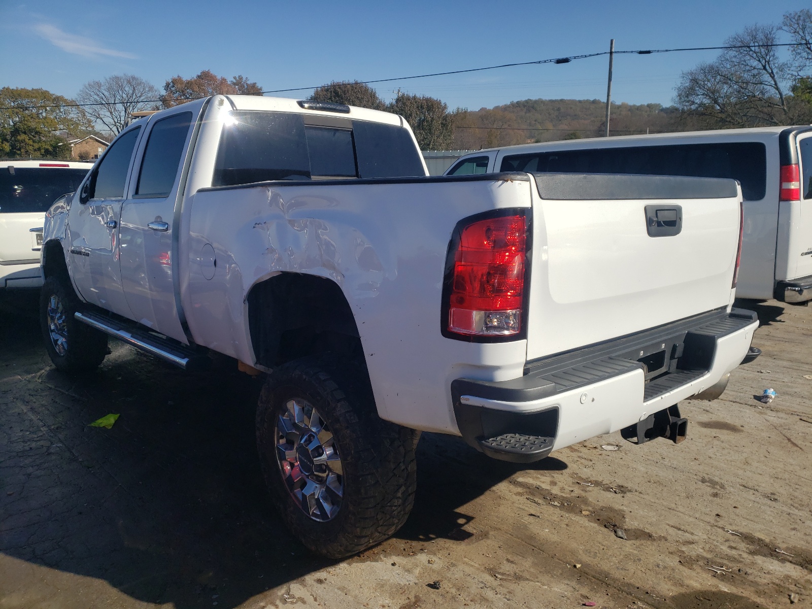 Photo 3 from auction – 2013 GMC SIERRA K25 with VIN 1GT125E86DF155519