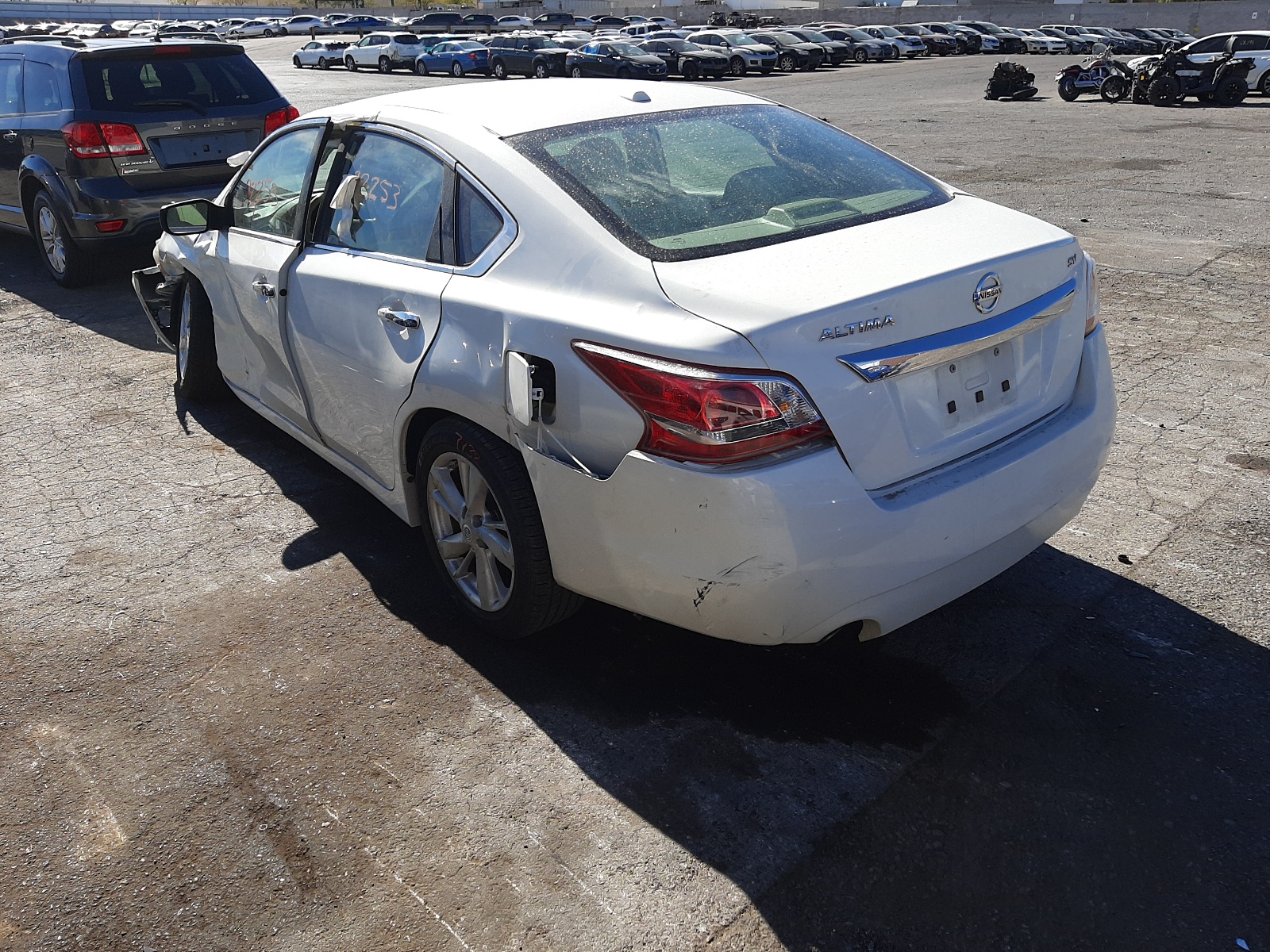 Photo 3 from auction – 2013 NISSAN ALTIMA 2.5 with VIN 1N4AL3AP8DN408026