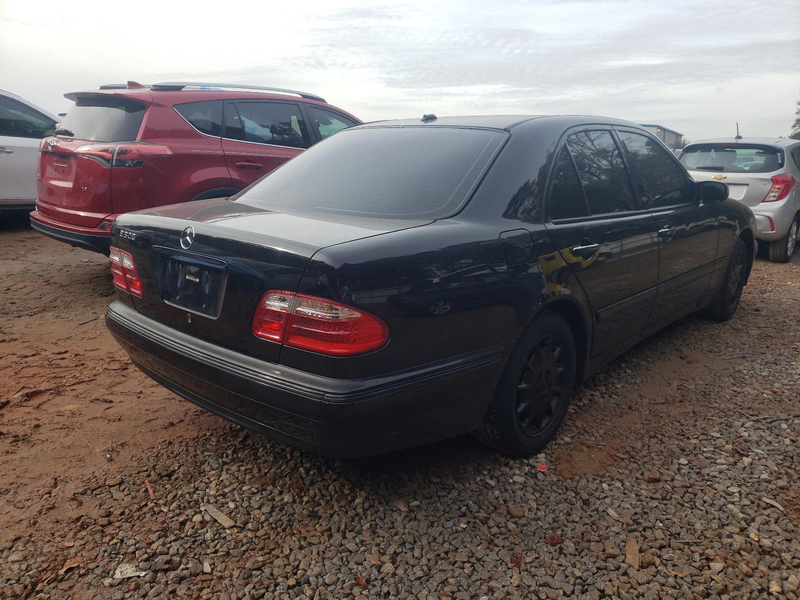 Photo 4 from auction – 2000 MERCEDES-BENZ E 320 with VIN WDBJF65J2YB038500