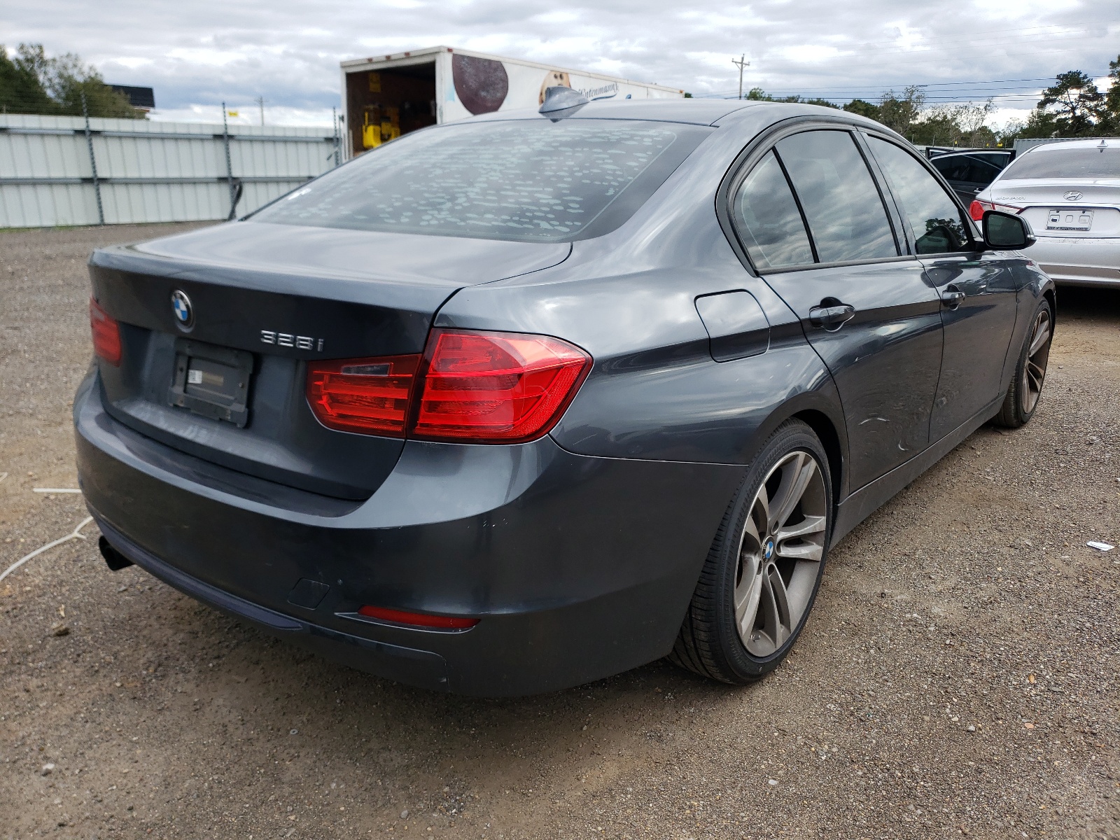 Photo 4 from auction – 2013 BMW 328 I SULE with VIN WBA3C1G52DNR48756