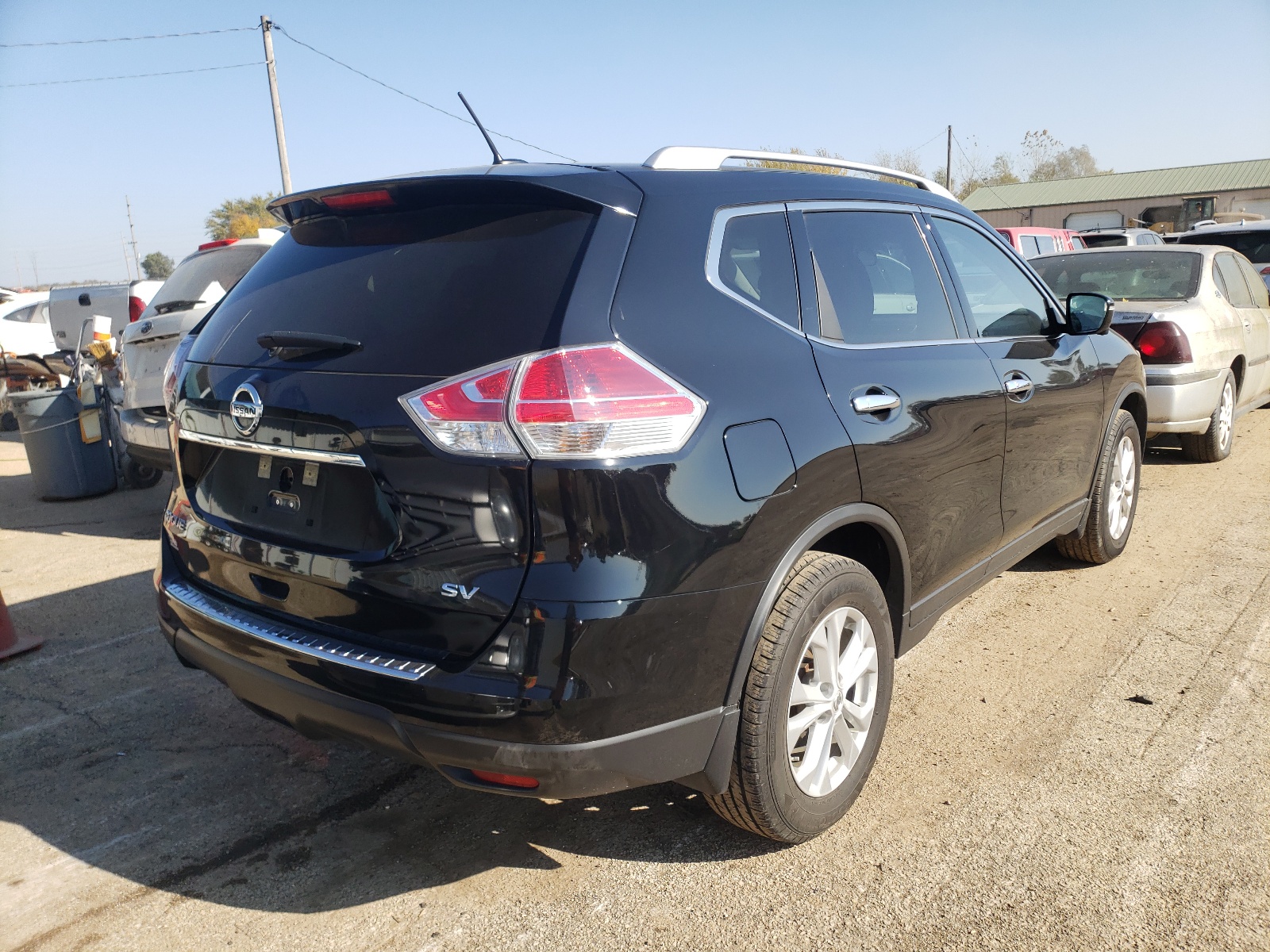 Zdjęcie 4 z aukcji – 2015 NISSAN ROGUE S z VIN KNMAT2MT8FP562563