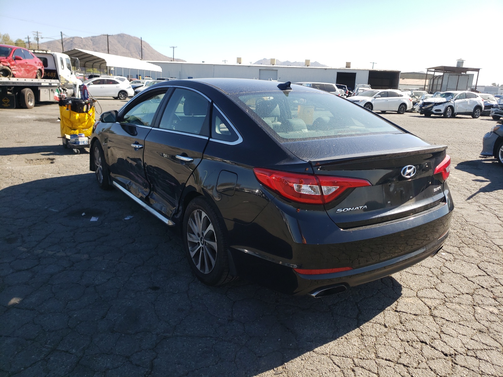 Photo 3 from auction – 2016 HYUNDAI SONATA SPO with VIN 5NPE34AF2GH338150