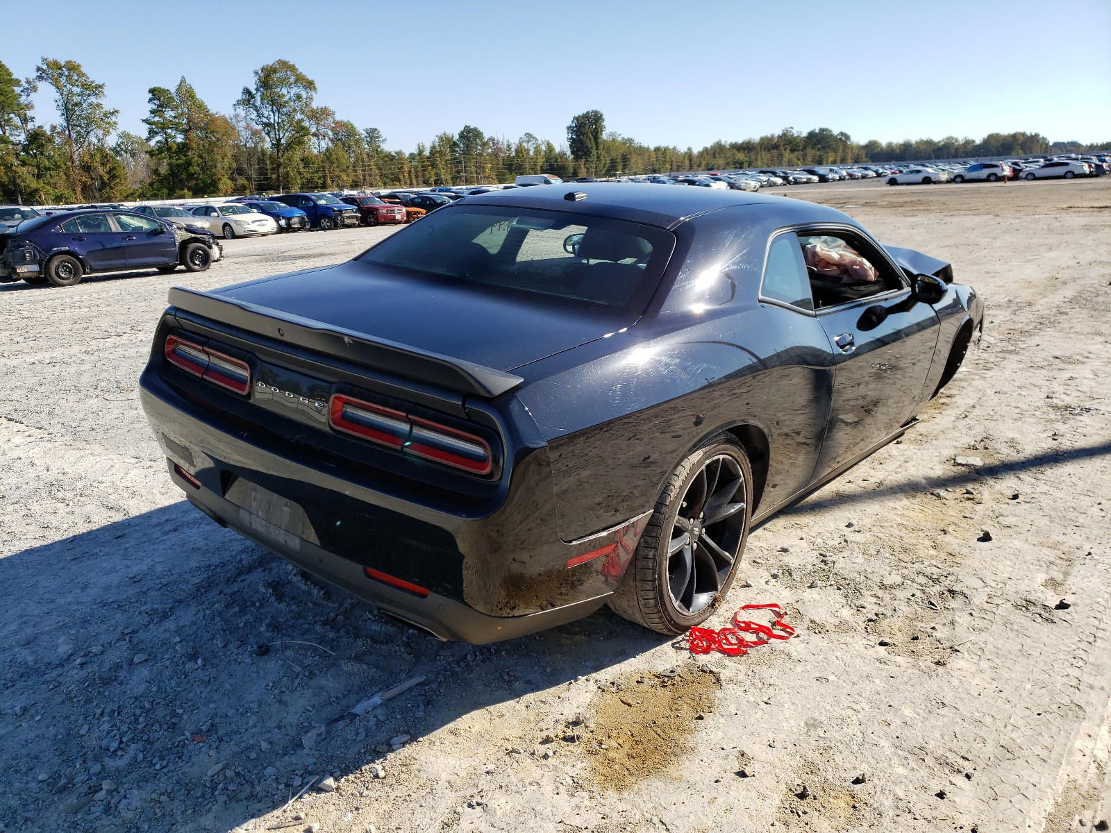 Photo 4 from auction – 2018 DODGE CHALLENGER with VIN 2C3CDZAG1JH155403