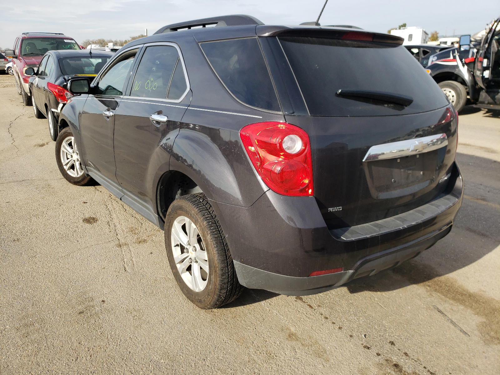 Photo 3 from auction – 2015 CHEVROLET EQUINOX LT with VIN 2GNFLFEK1F6113199