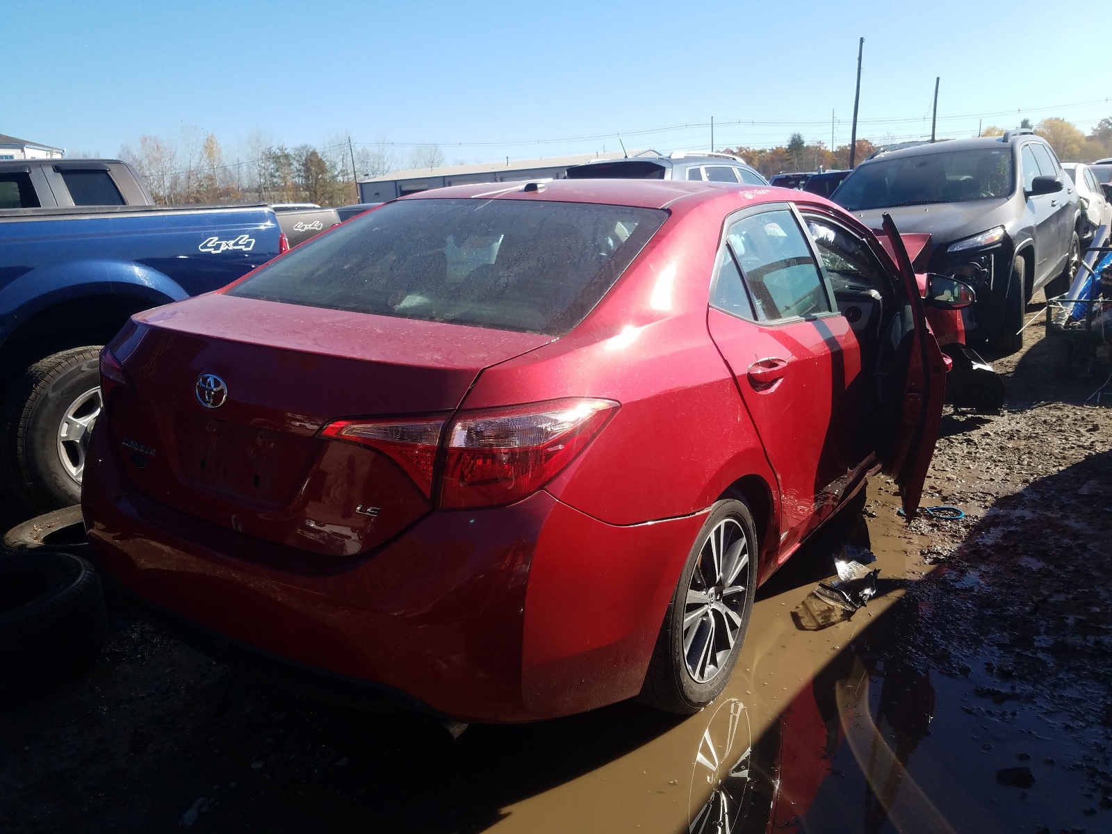 Photo 4 from auction – 2018 TOYOTA COROLLA L with VIN 2T1BURHE7JC119642