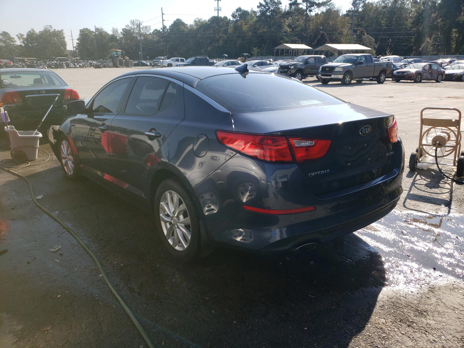 Photo 3 from auction – 2015 KIA OPTIMA EX with VIN 5XXGN4A70FG455635