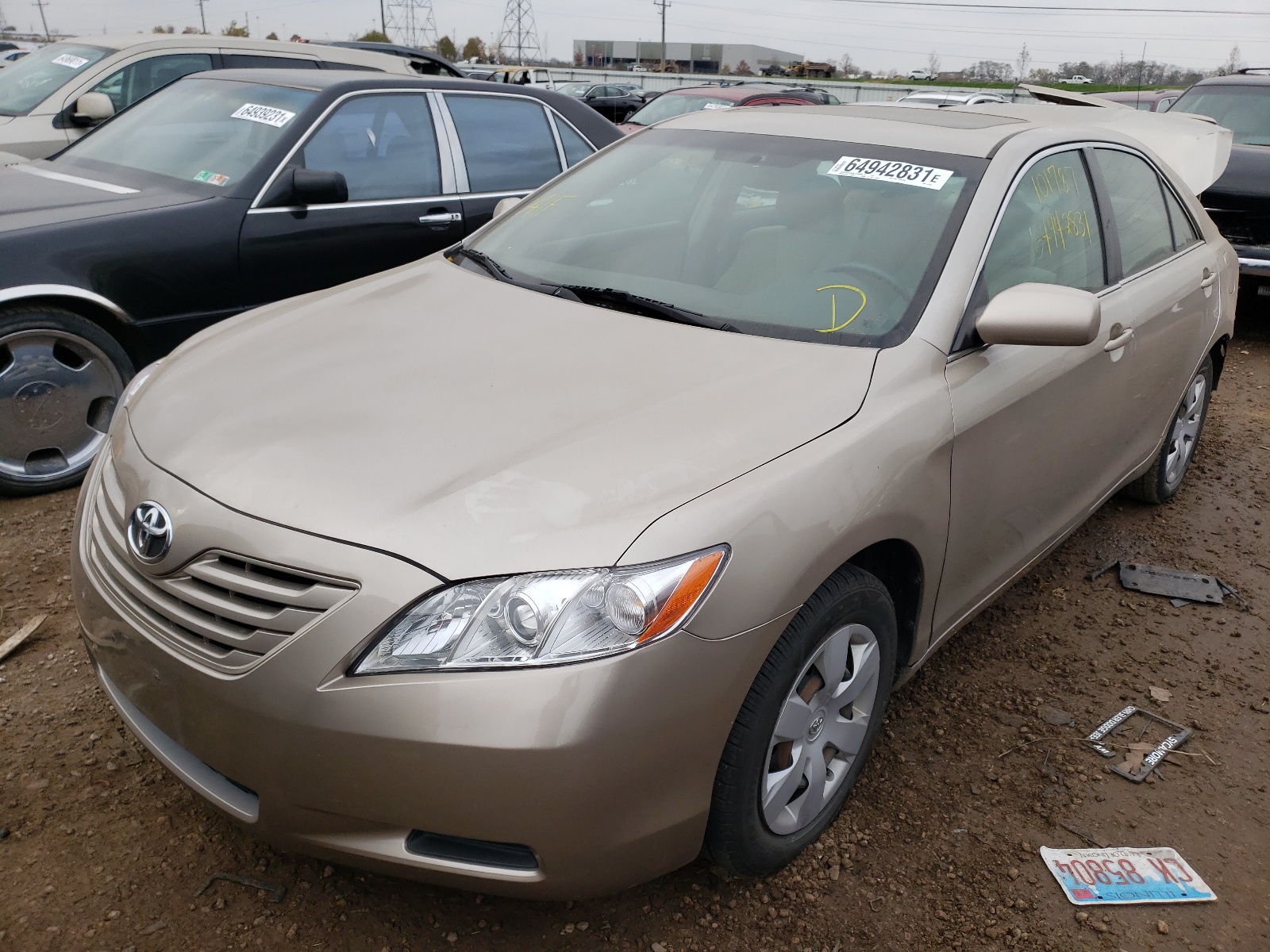 Photo 2 from auction – 2007 TOYOTA CAMRY CE with VIN 4T1BE46K47U557602
