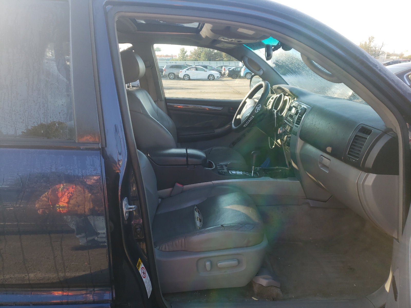 Photo 5 from auction – 2005 TOYOTA 4RUNNER LI with VIN JTEBT17R258019633
