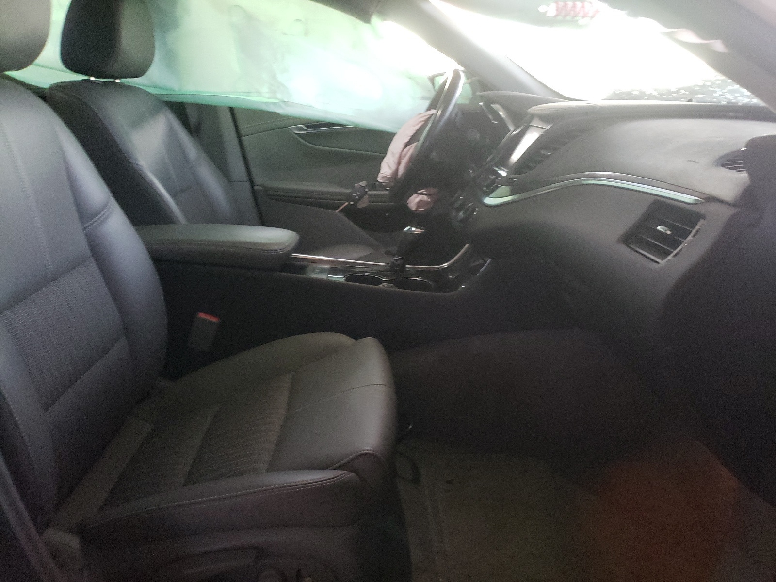 Photo 5 from auction – 2016 CHEVROLET IMPALA LT with VIN 2G1115S3XG9125716
