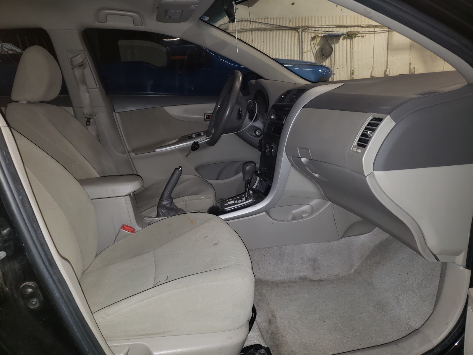 Photo 5 from auction – 2010 TOYOTA COROLLA BA with VIN 1NXBU4EE6AZ202470