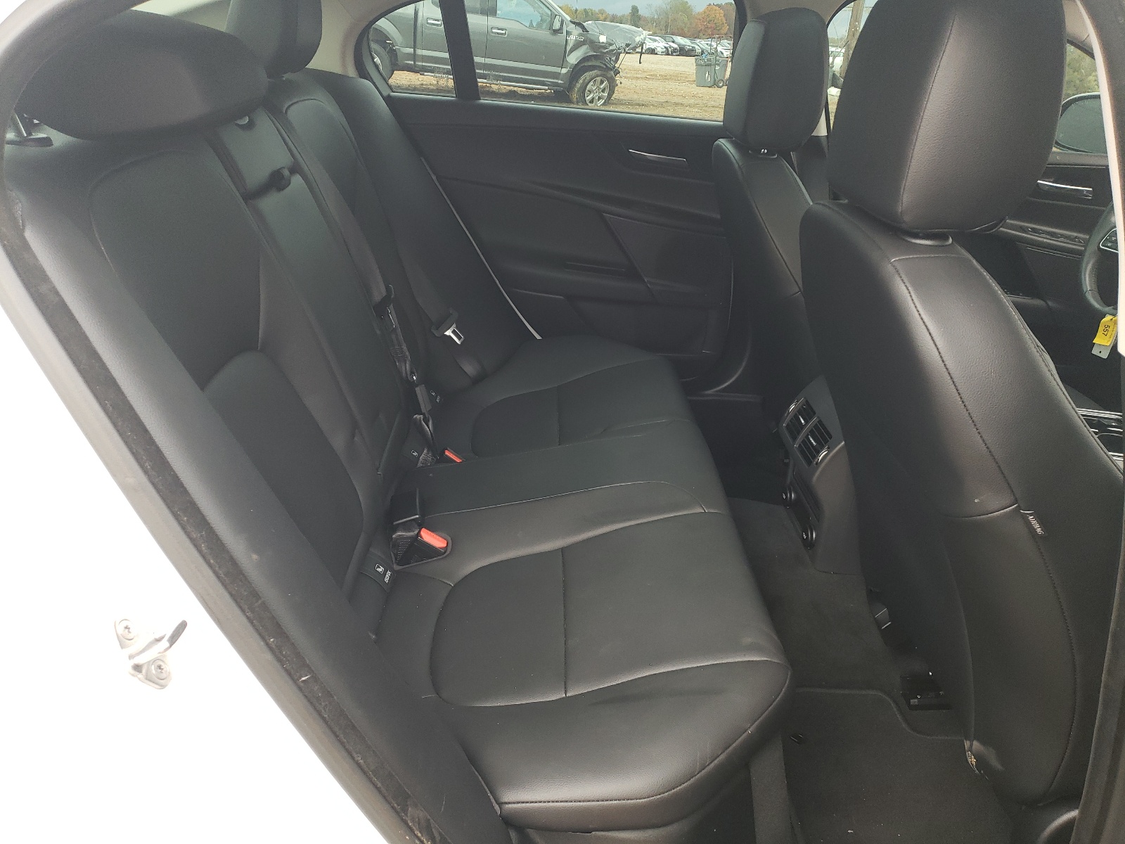 Photo 6 from auction – 2017 JAGUAR XE PREMIUM with VIN SAJAD4BG4HA974579