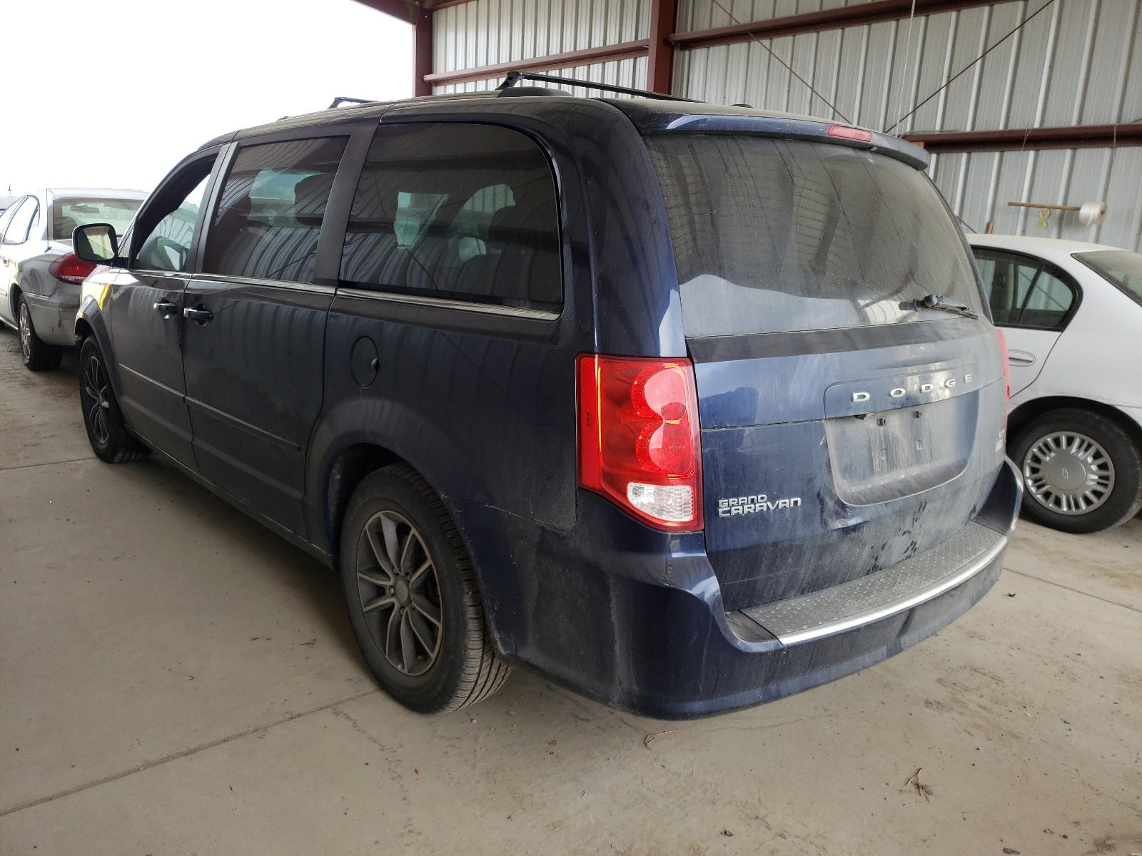 Photo 3 from auction – 2017 DODGE GRAND CARA with VIN 2C4RDGCG2HR808249