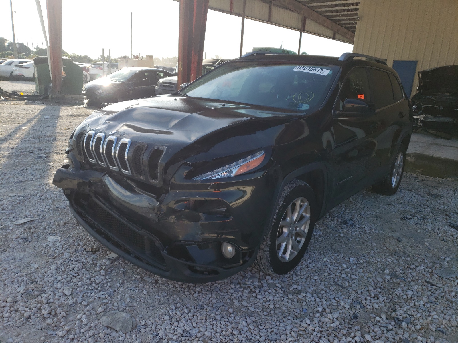 Photo 2 from auction – 2015 JEEP CHEROKEE L with VIN 1C4PJLCB7FW670404