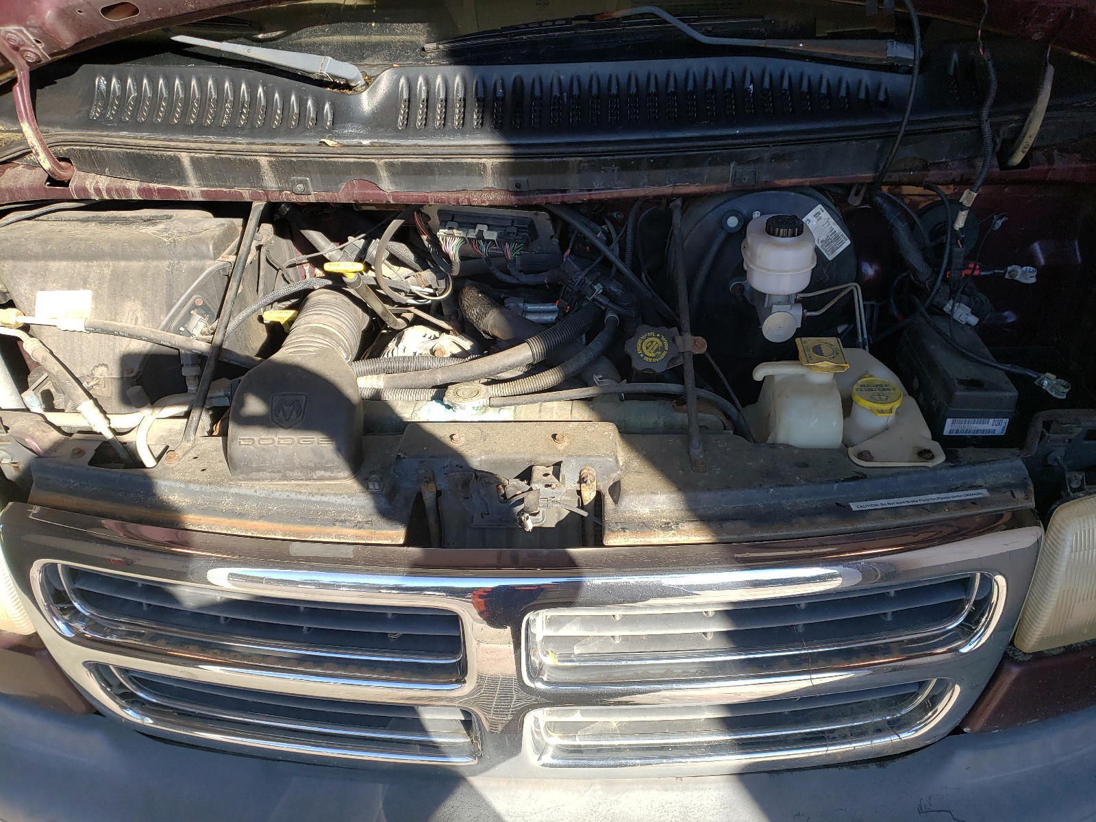 Photo 7 from auction – 2001 DODGE RAM VAN with VIN 2B5WB35Z11K519936