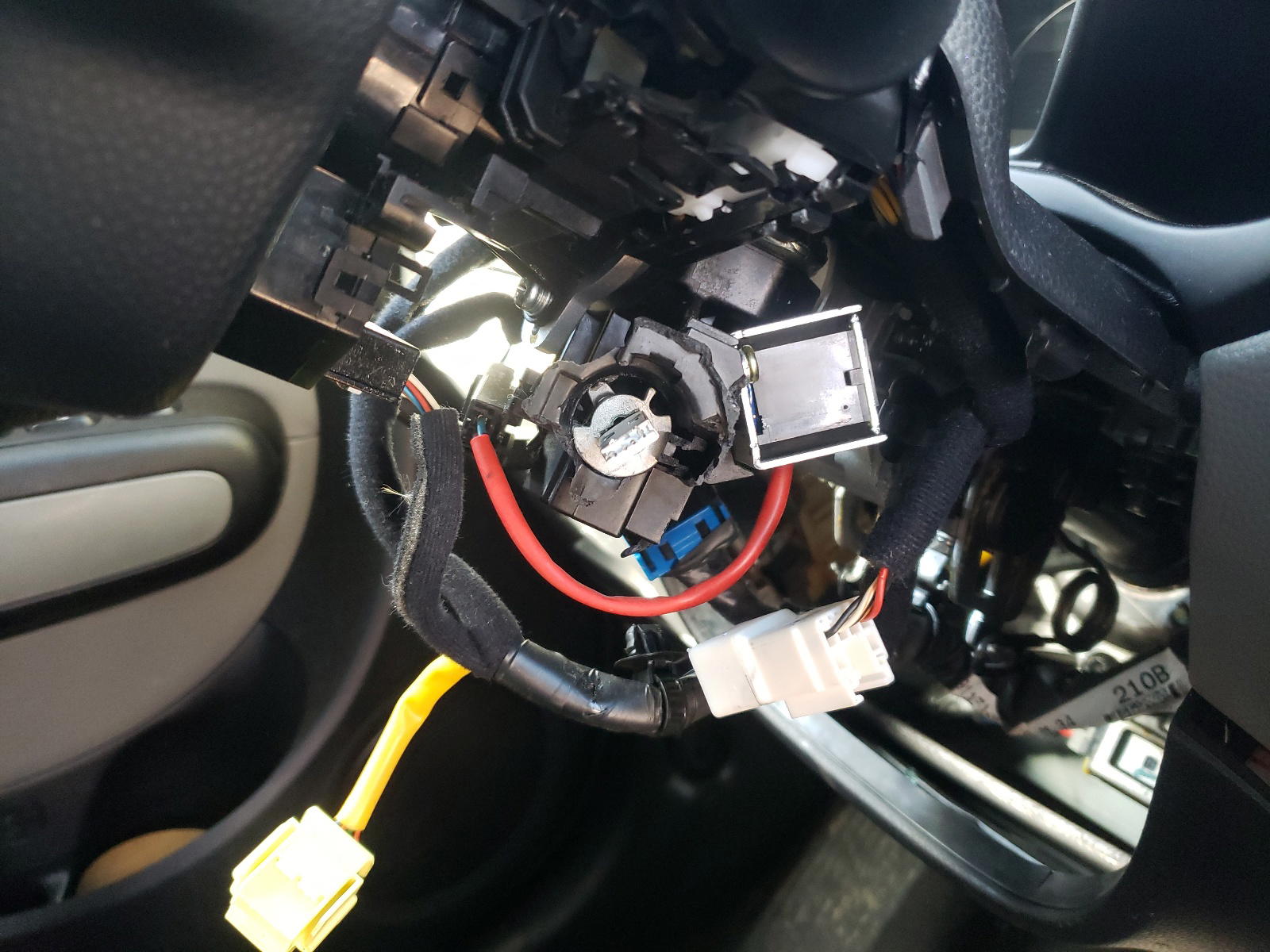Photo 9 from auction – 2016 KIA SOUL with VIN KNDJN2A24G7274059