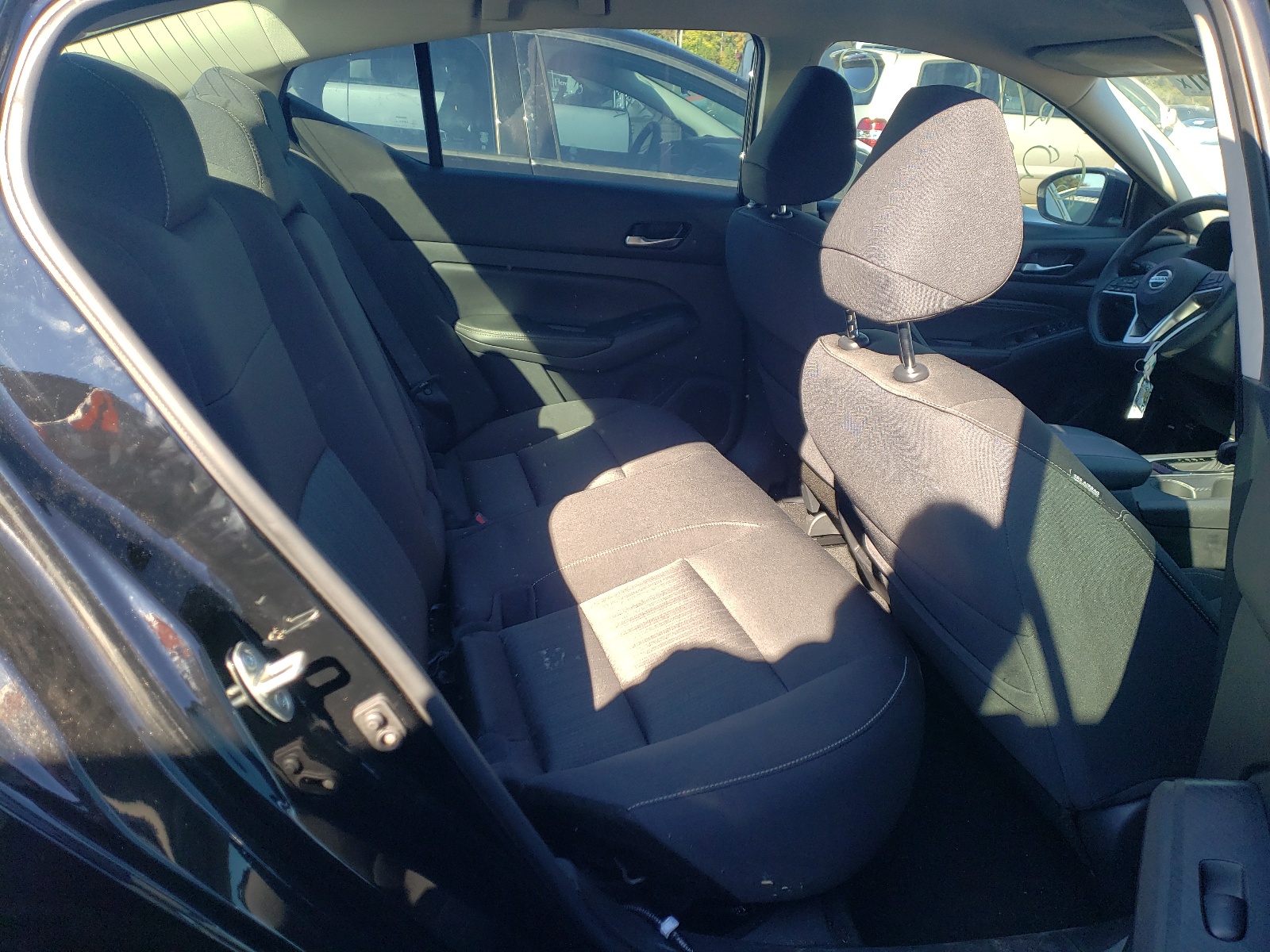 Photo 6 from auction – 2020 NISSAN ALTIMA S with VIN 1N4BL4BV4LC259020