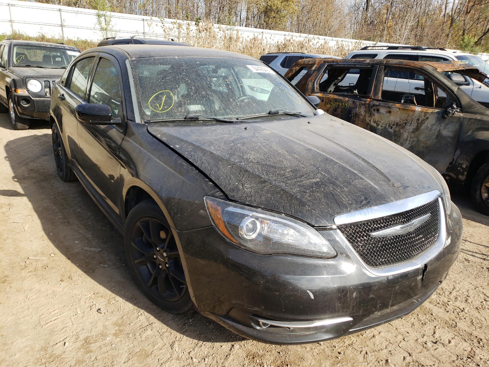 CHRYSLER 200 LIMITE 2014 with VIN 1C3CCBCG0EN164131 - Photo from auction