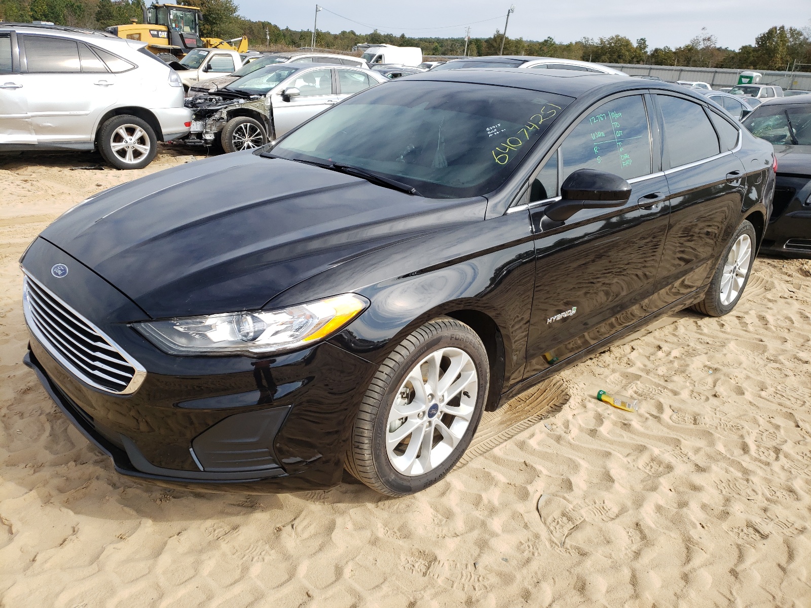 Photo 2 from auction – 2019 FORD FUSION SE with VIN 3FA6P0LU5KR180217