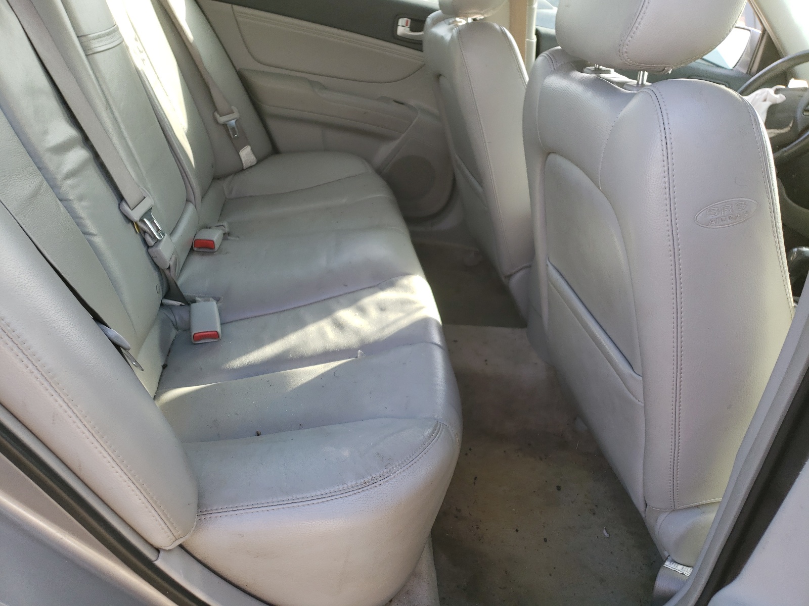 Photo 6 from auction – 2007 HYUNDAI SONATA SE with VIN 5NPEU46F07H172748