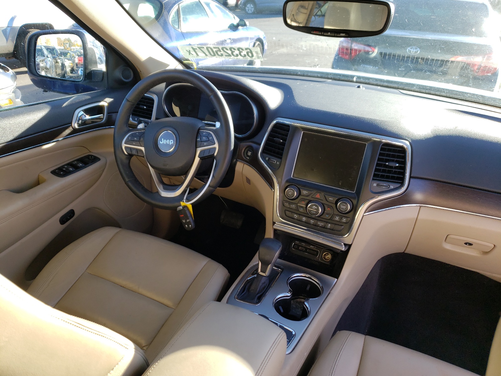 Photo 9 from auction – 2017 JEEP GRAND CHER with VIN 1C4RJFBG8HC765193