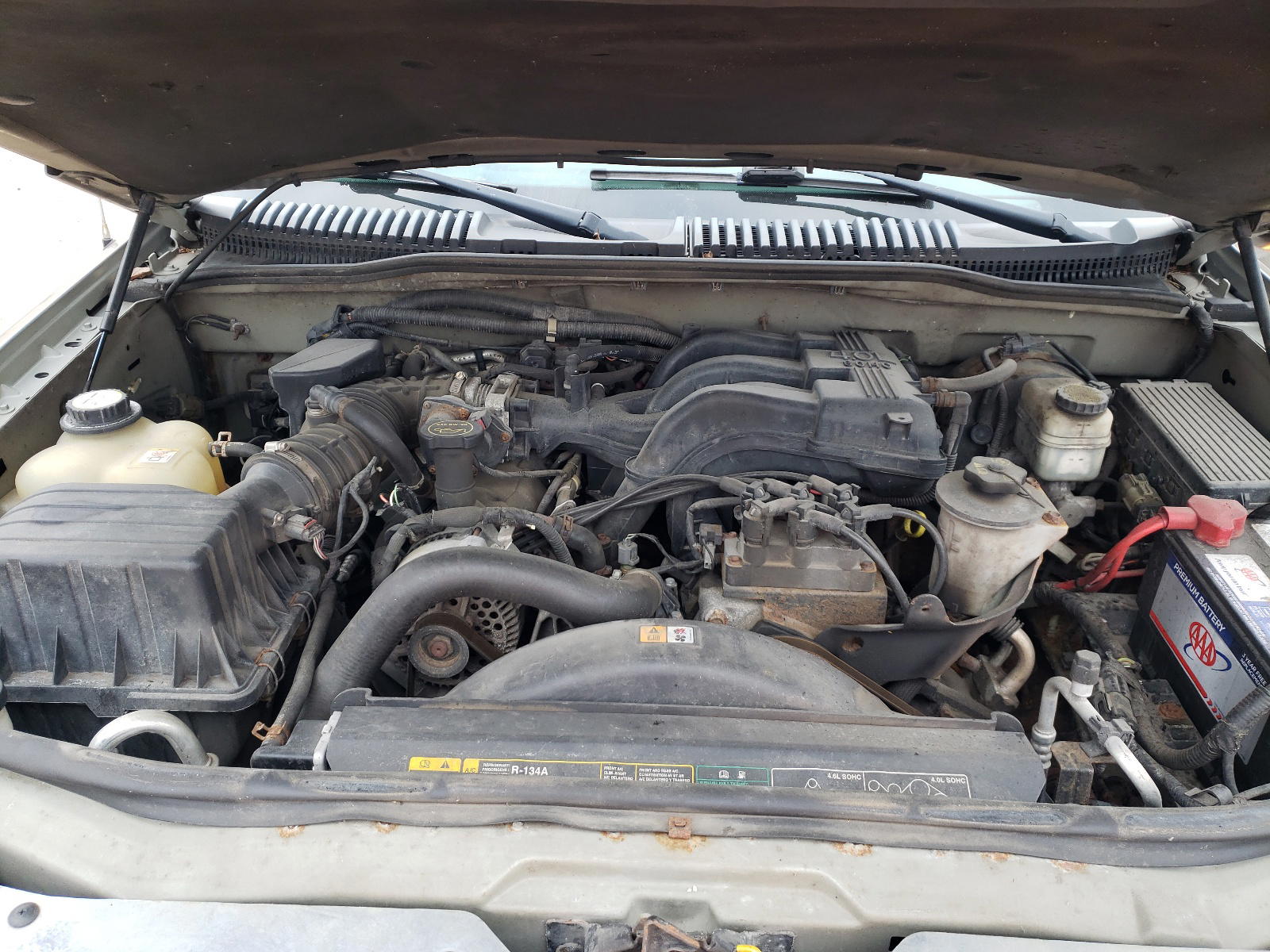 Photo 7 from auction – 2005 FORD EXPLORER with VIN 1FMZU73KX5UB96929